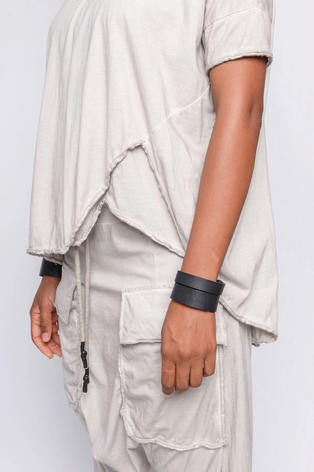 
                  
                    261.01.04 100% LIGHT JERSEY CO 403 RV OFF WHITE
                  
                