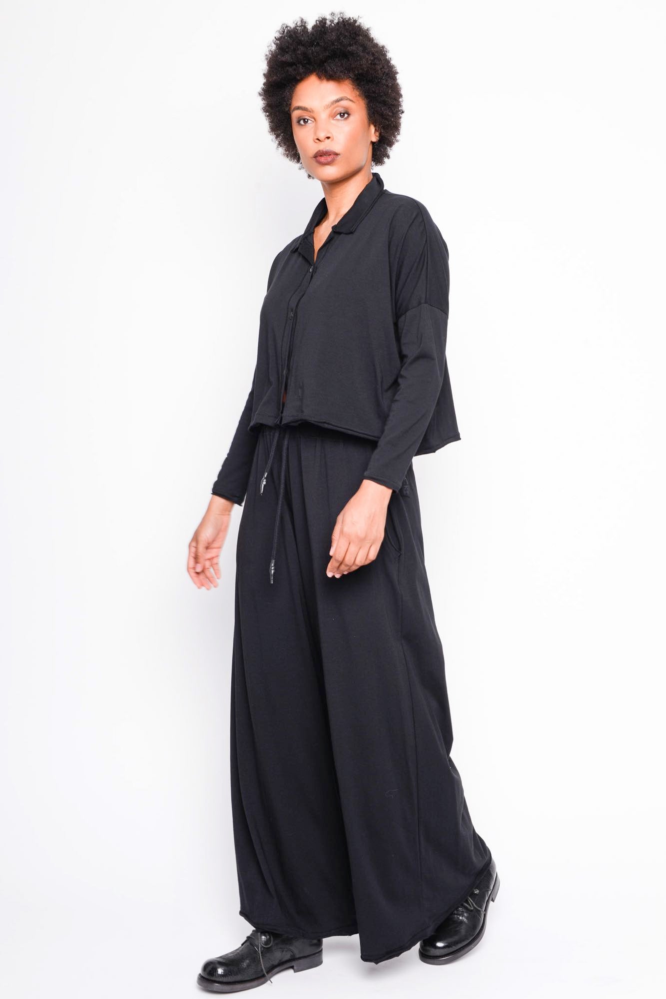 
                  
                    262.06.02 100 BLACK
                  
                