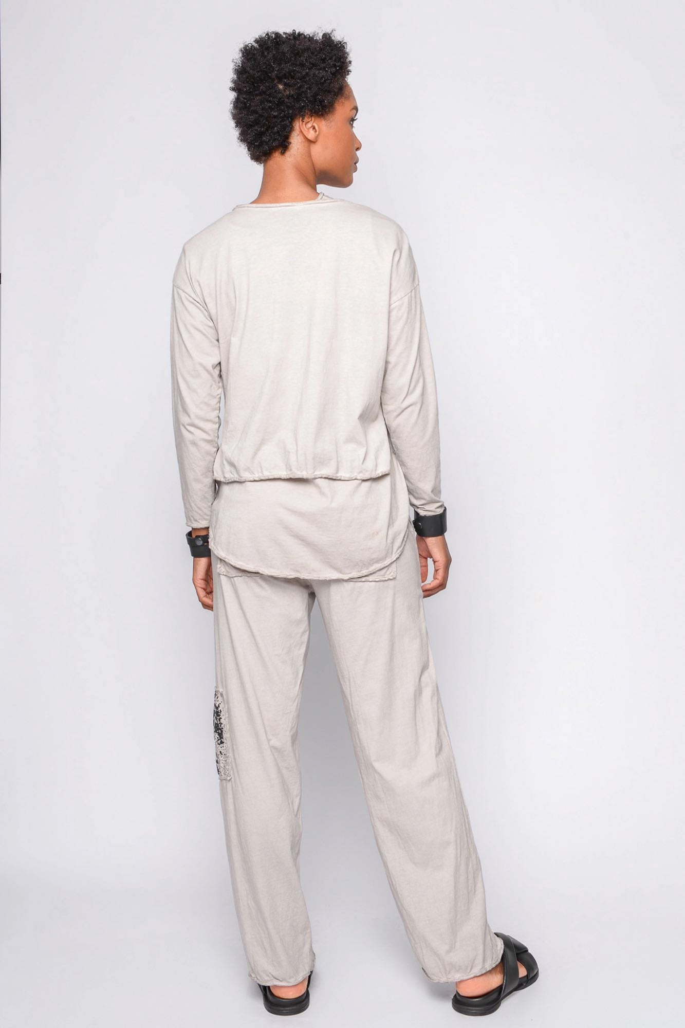 
                  
                    261.01.08 100% LIGHT JERSEY CO 403 RV OFF WHITE
                  
                