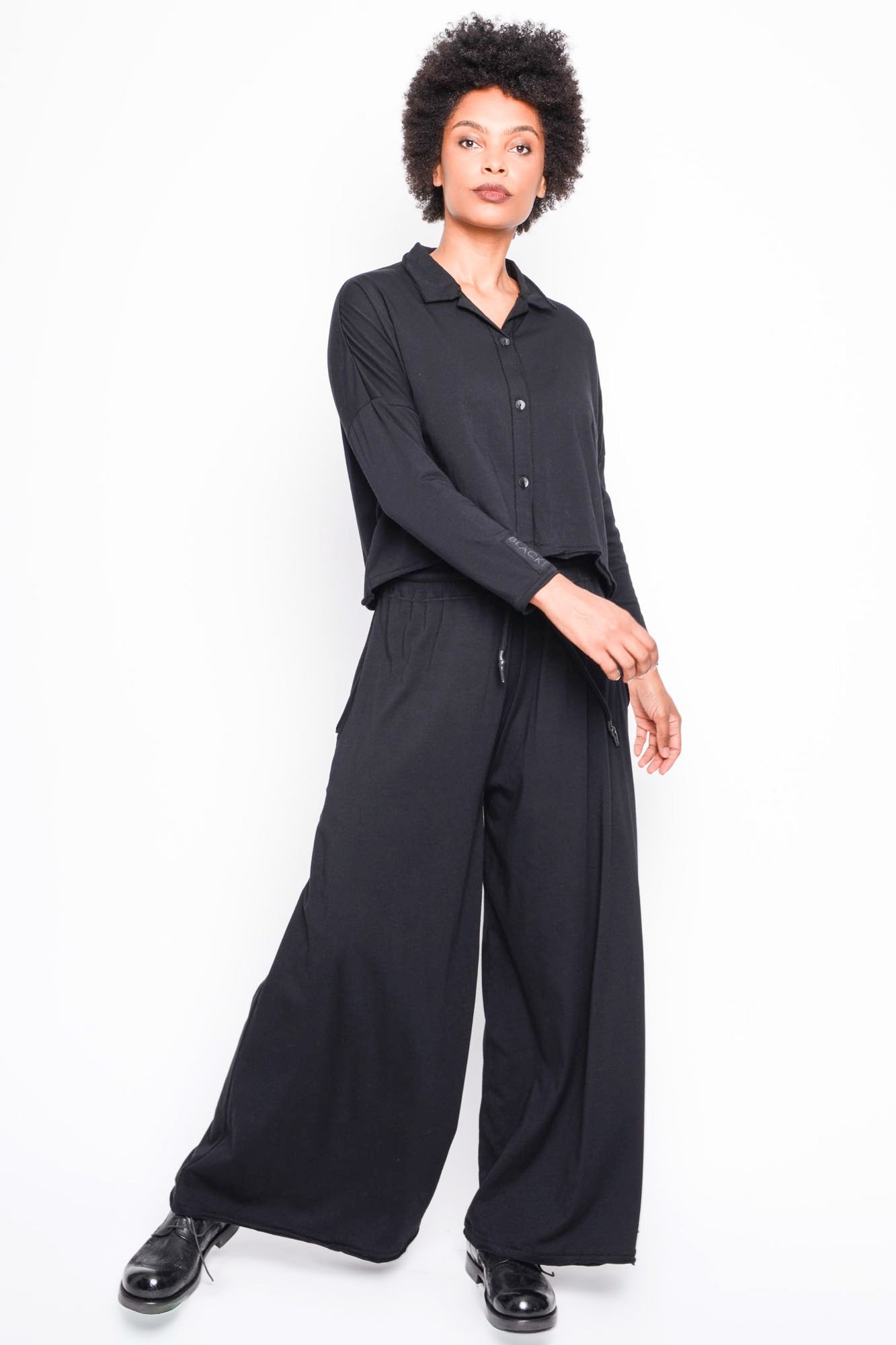 
                  
                    262.06.06 100 BLACK
                  
                