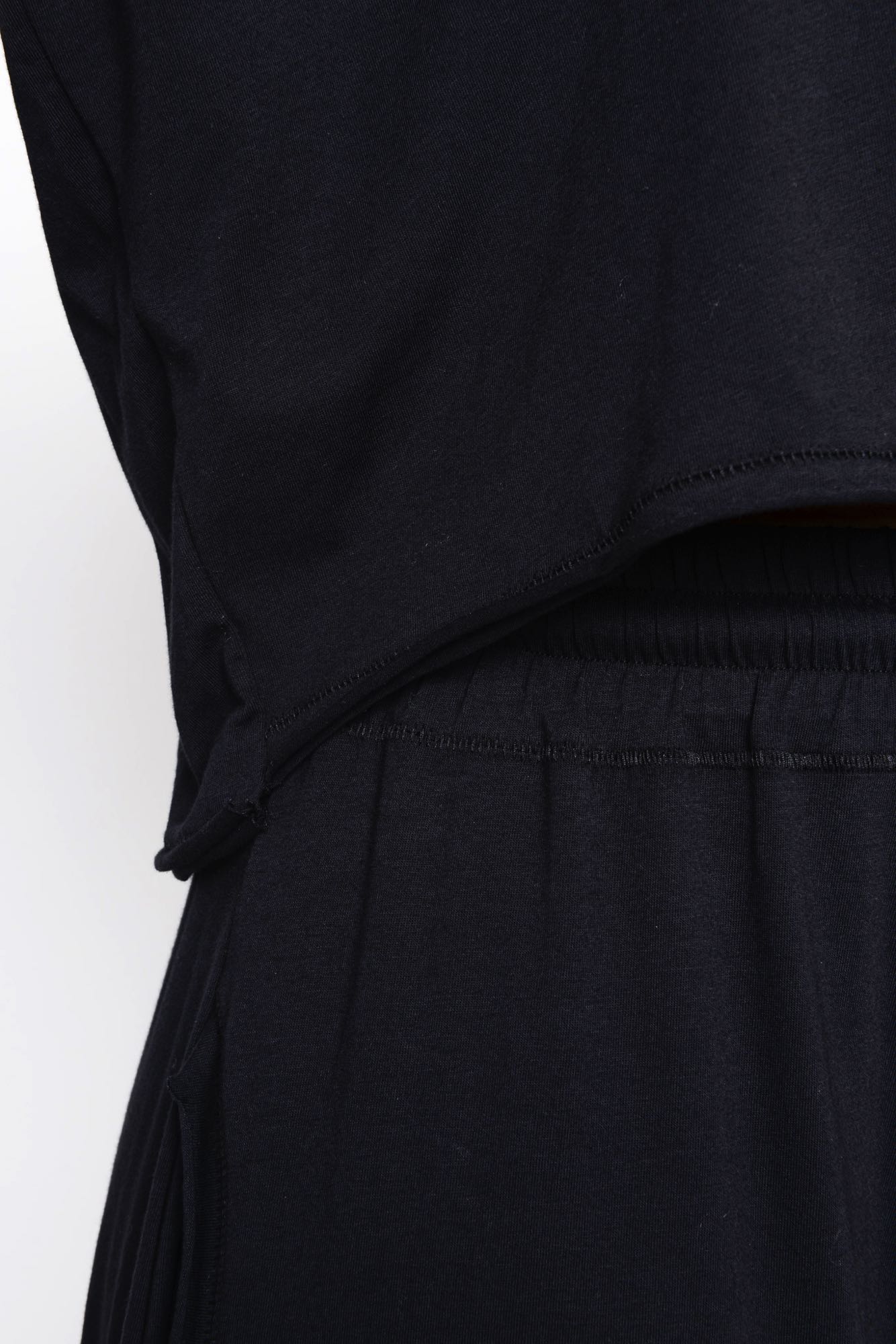 
                  
                    262.06.02 100 BLACK
                  
                