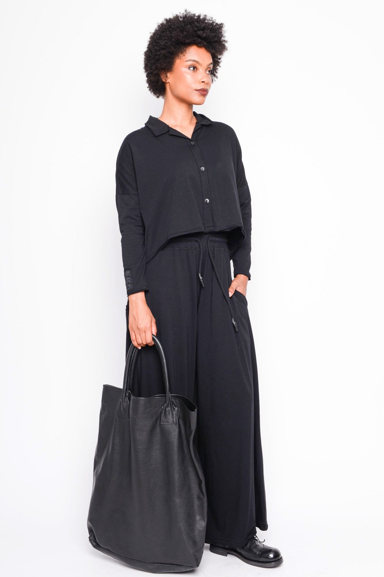 
                  
                    262.06.02 100 BLACK
                  
                