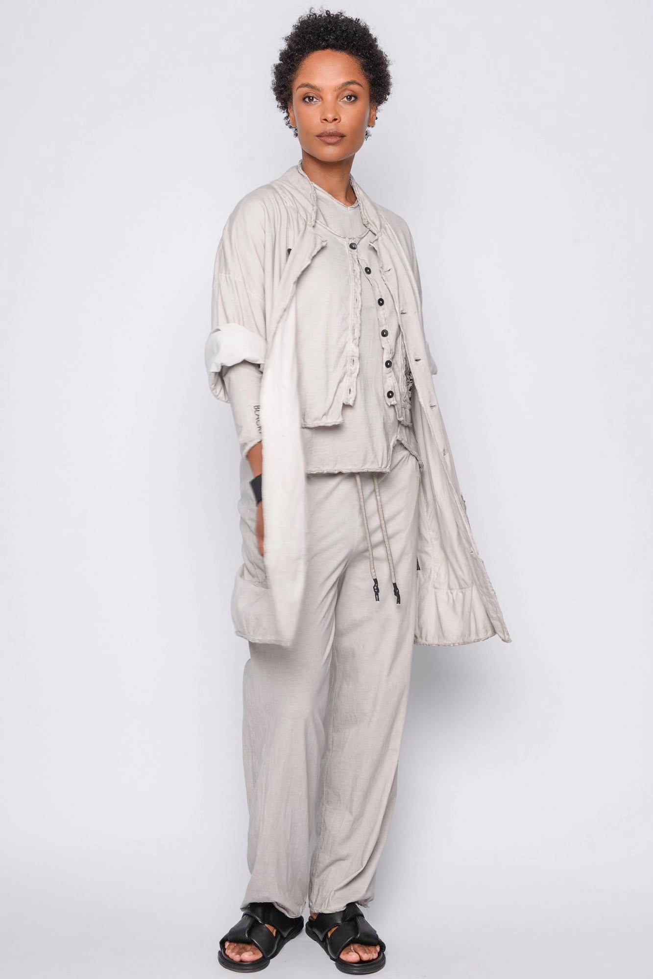 
                  
                    261.01.07 100% LIGHT JERSEY CO 403 RV OFF WHITE
                  
                