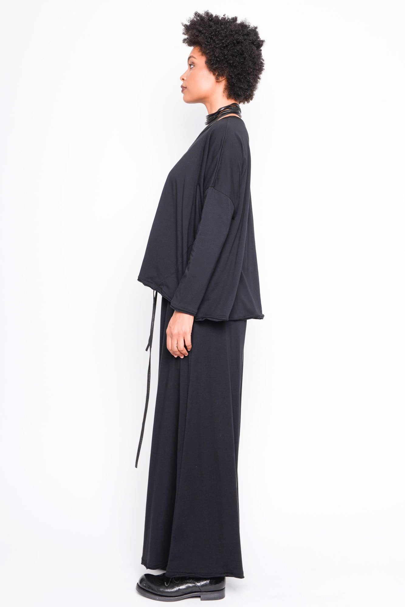 
                  
                    262.06.03 100 BLACK
                  
                