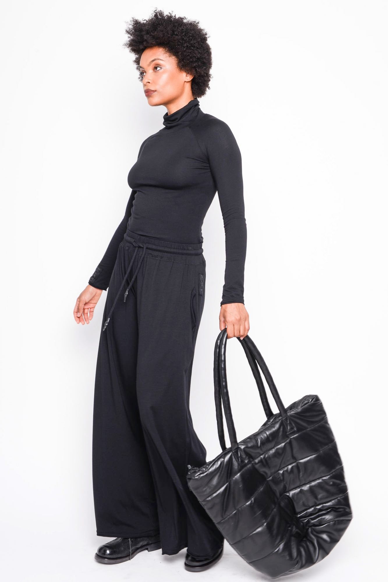 
                  
                    262.06.07 100 BLACK
                  
                