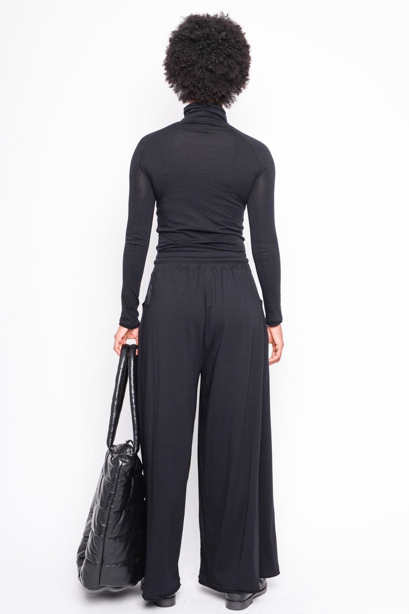 
                  
                    262.06.07 100 BLACK
                  
                