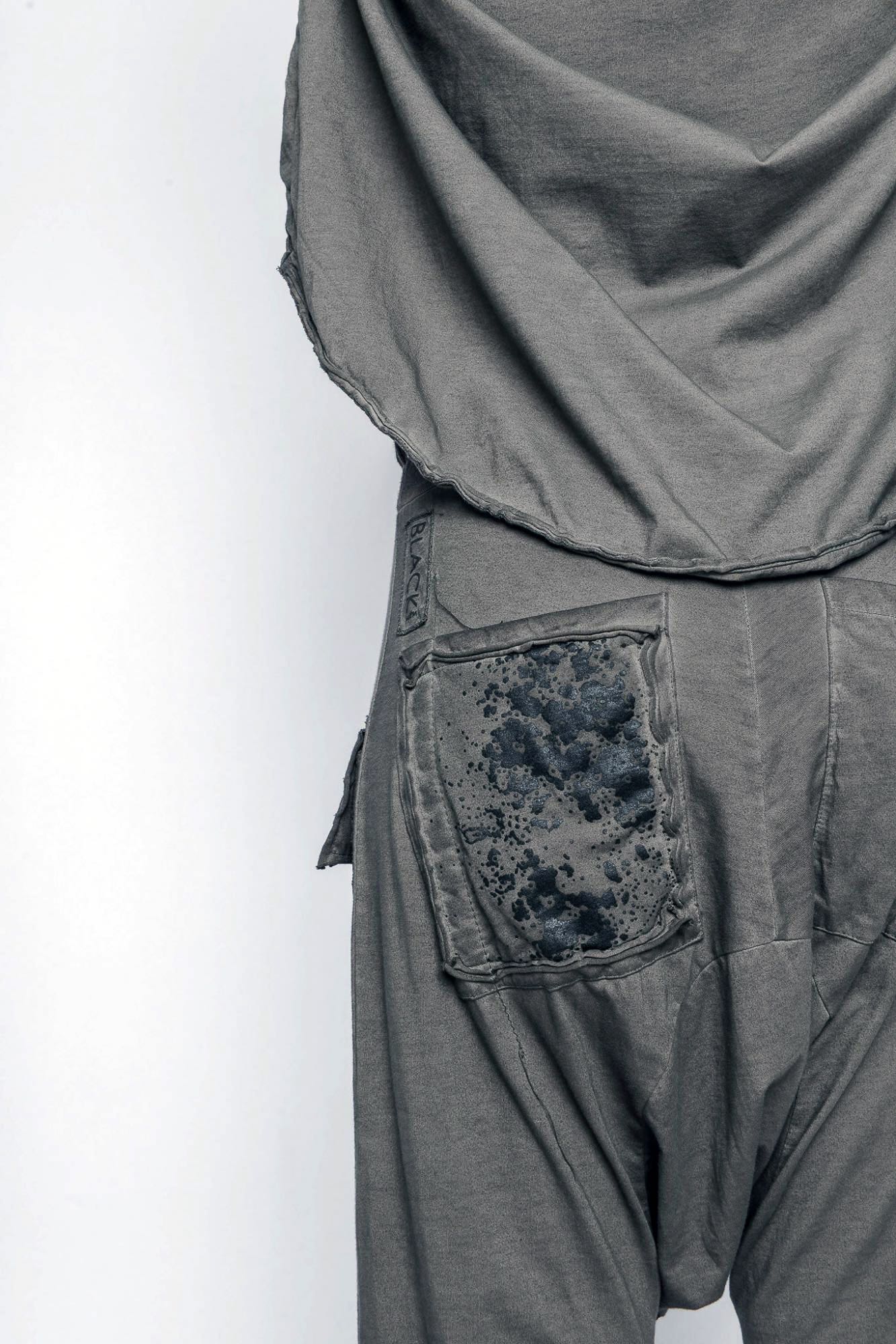 
                  
                    261.01.06 100% LIGHT JERSEY CO 183 RV CHARCOAL
                  
                