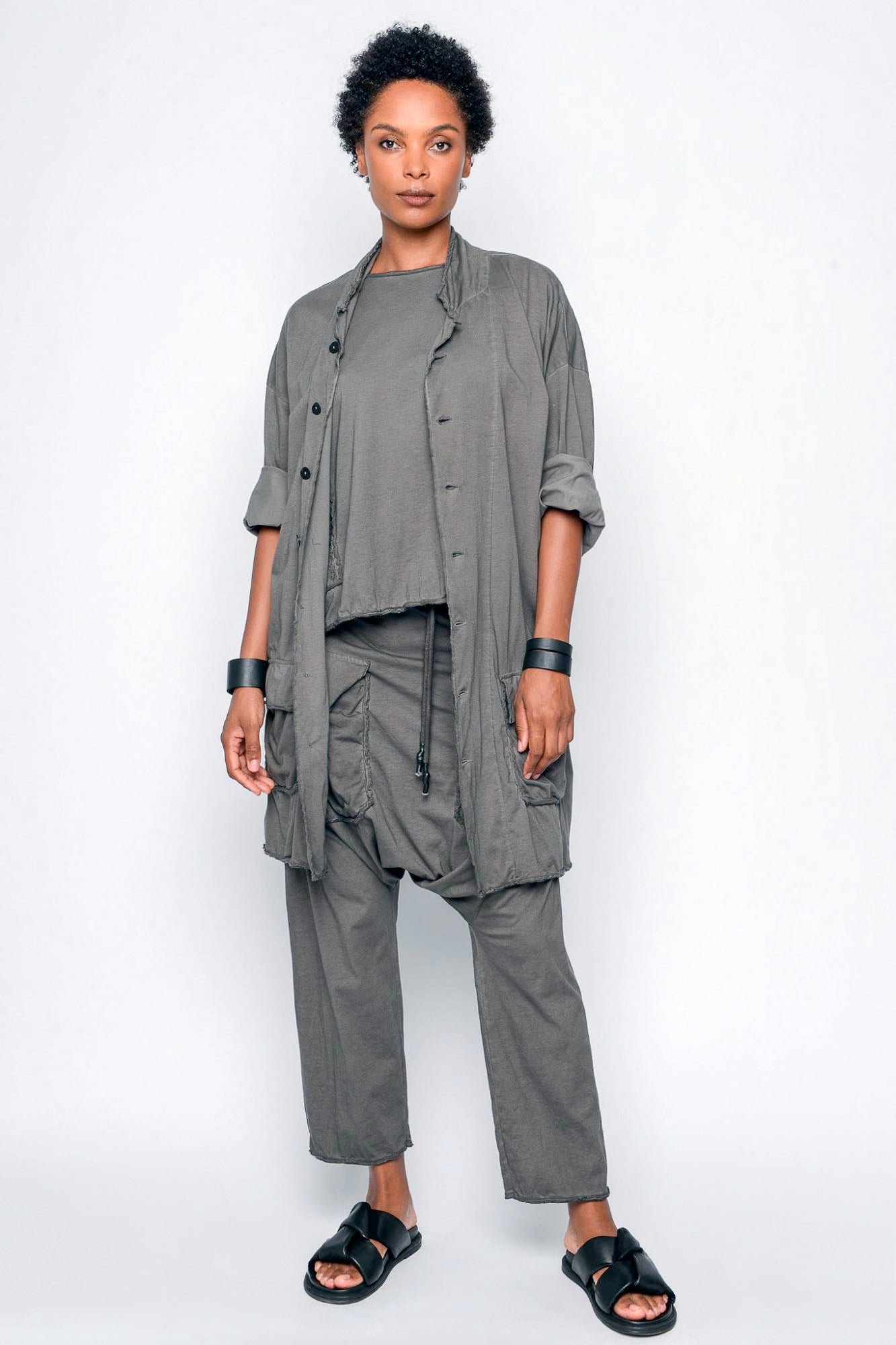 
                  
                    261.01.06 100% LIGHT JERSEY CO 183 RV CHARCOAL
                  
                