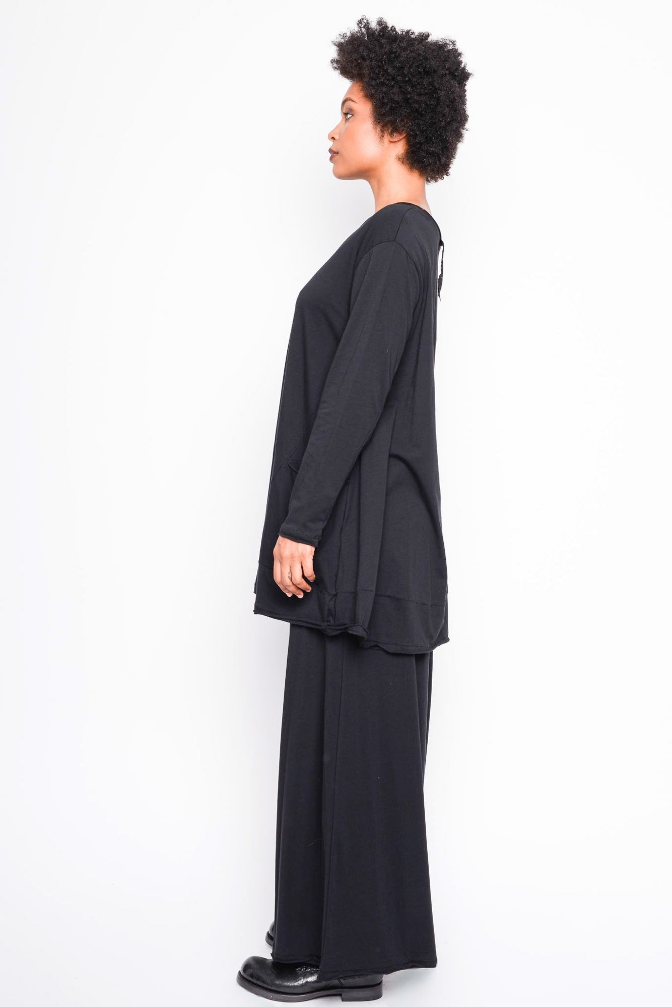 
                  
                    262.06.04 100 BLACK
                  
                