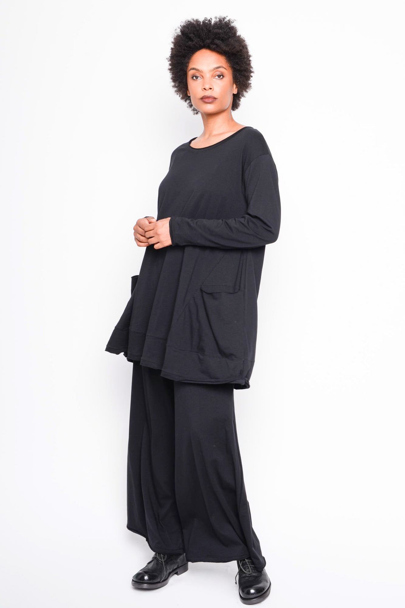
                  
                    262.06.04 100 BLACK
                  
                