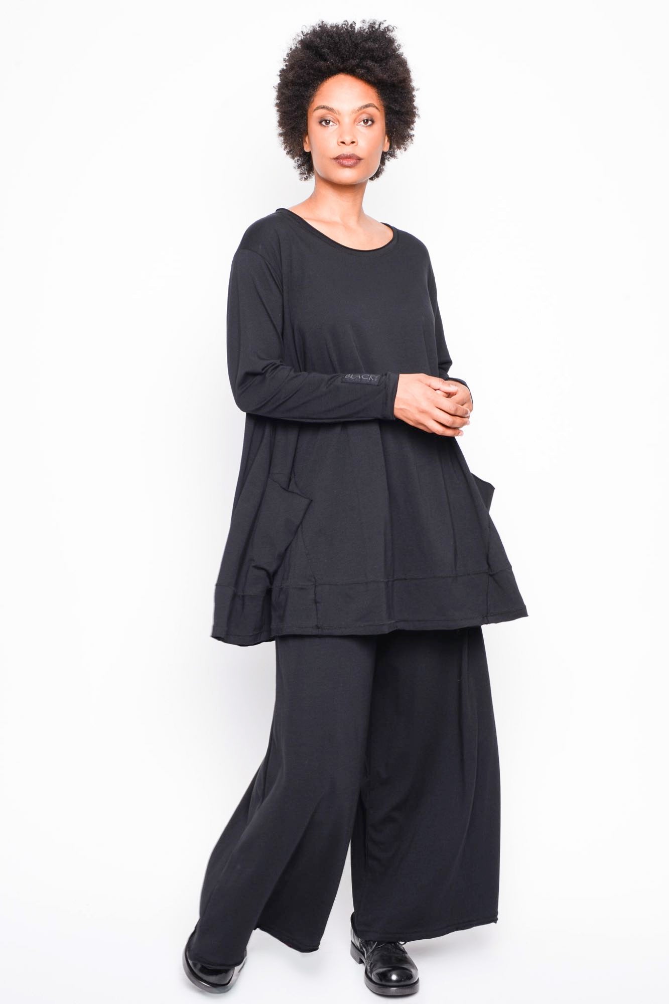 
                  
                    262.06.04 100 BLACK
                  
                