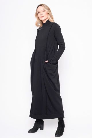 252.01.03 DRESS 100% CO 100 BLACK - BLACK by K&M