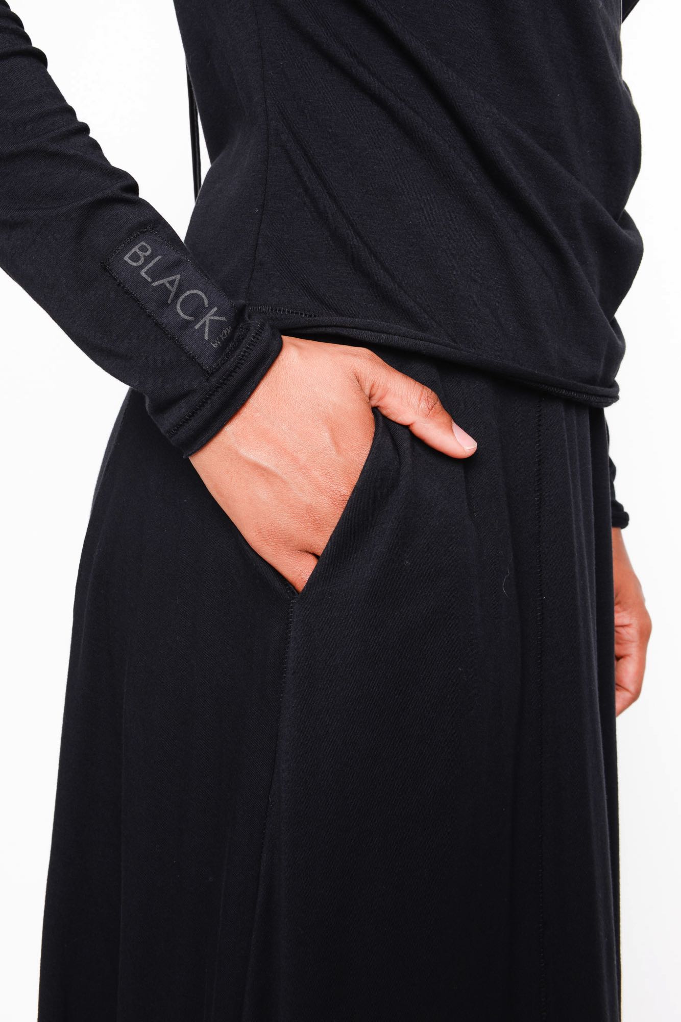 
                  
                    262.06.10 100 BLACK
                  
                