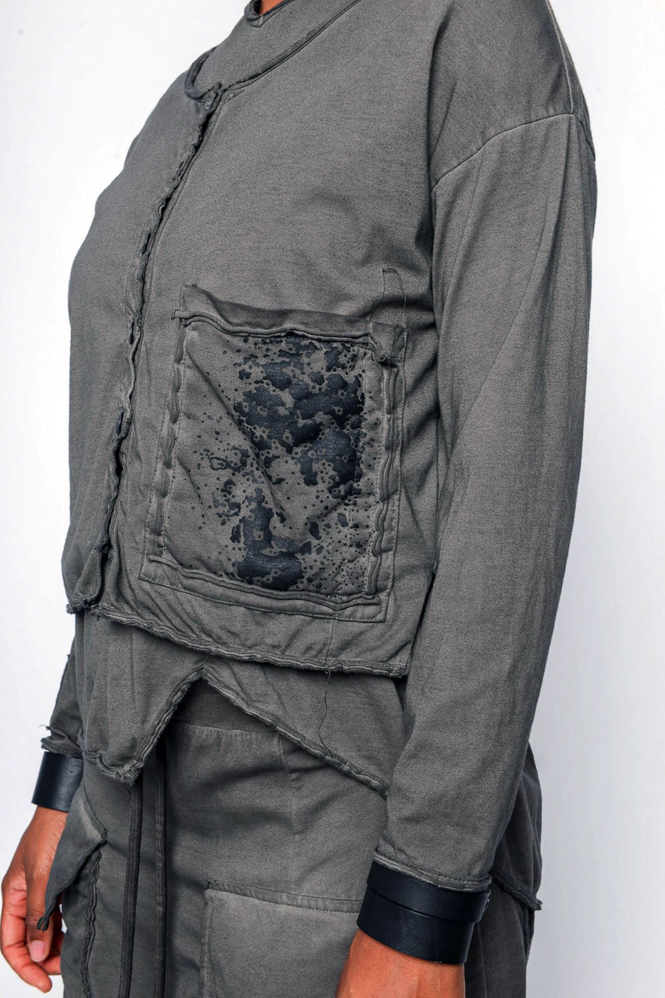 
                  
                    261.01.05 100% LIGHT JERSEY CO 183 RV CHARCOAL
                  
                