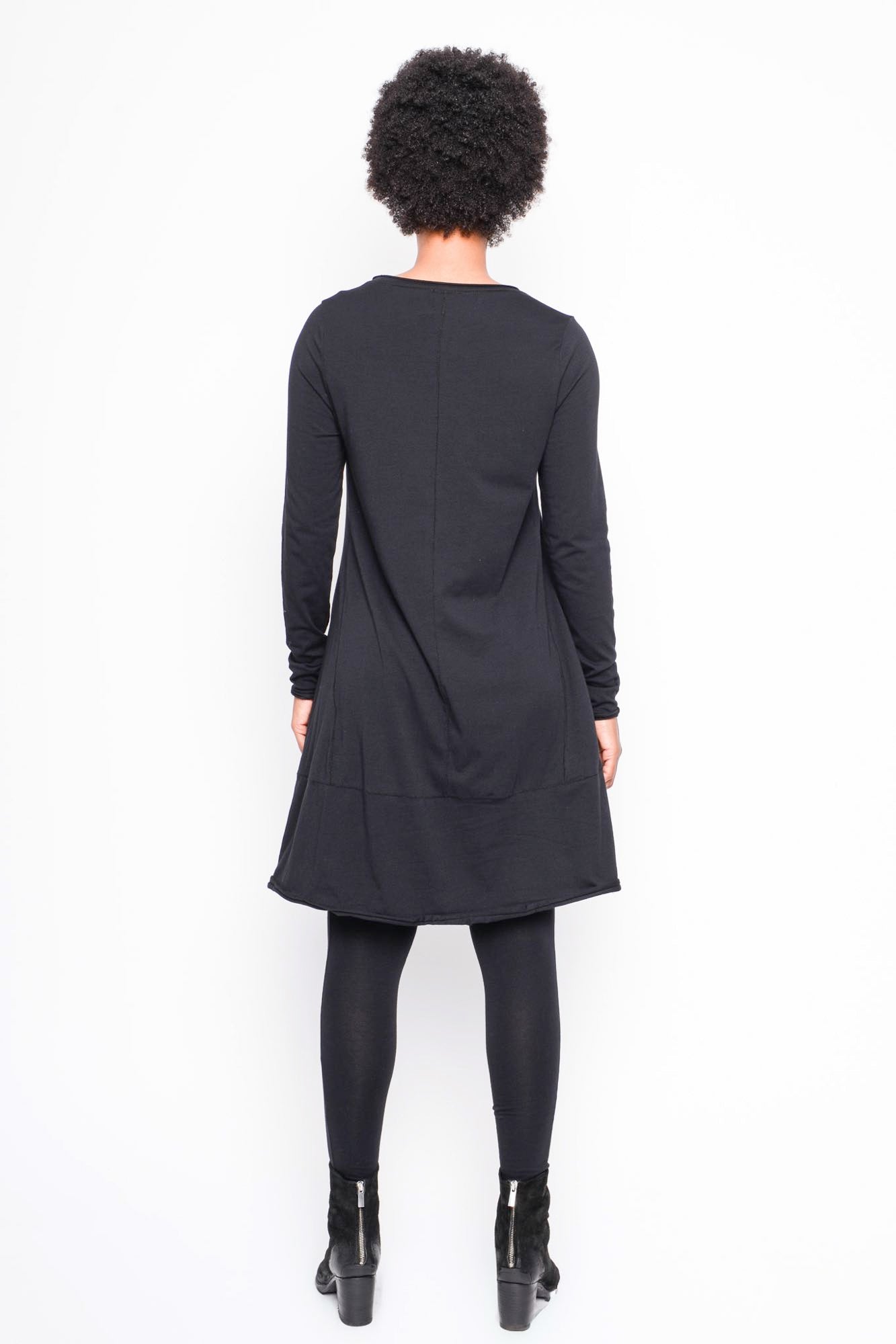 
                  
                    262.06.05 100 BLACK
                  
                