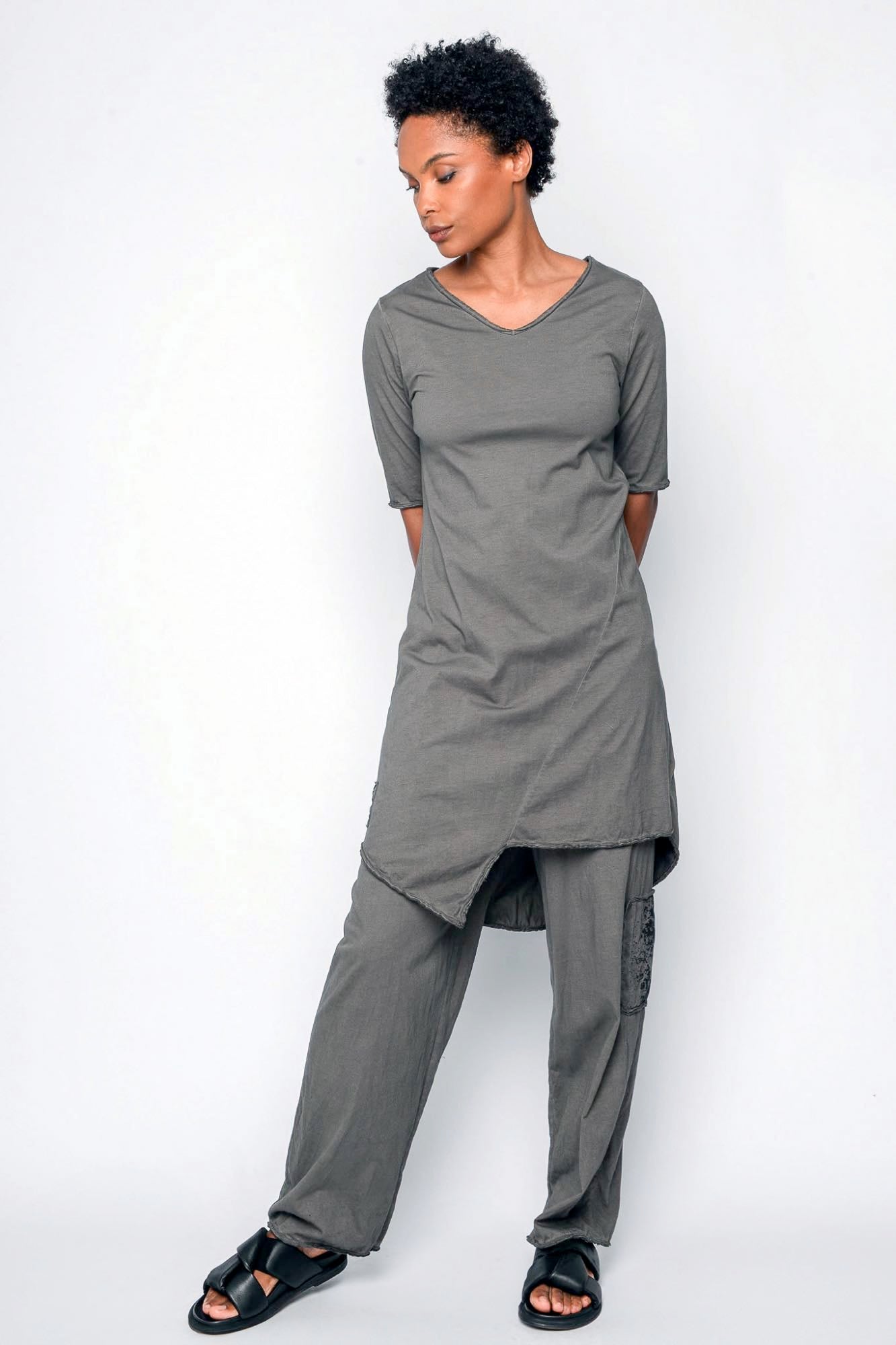 
                  
                    261.01.08 100% LIGHT JERSEY CO 183 RV CHARCOAL
                  
                