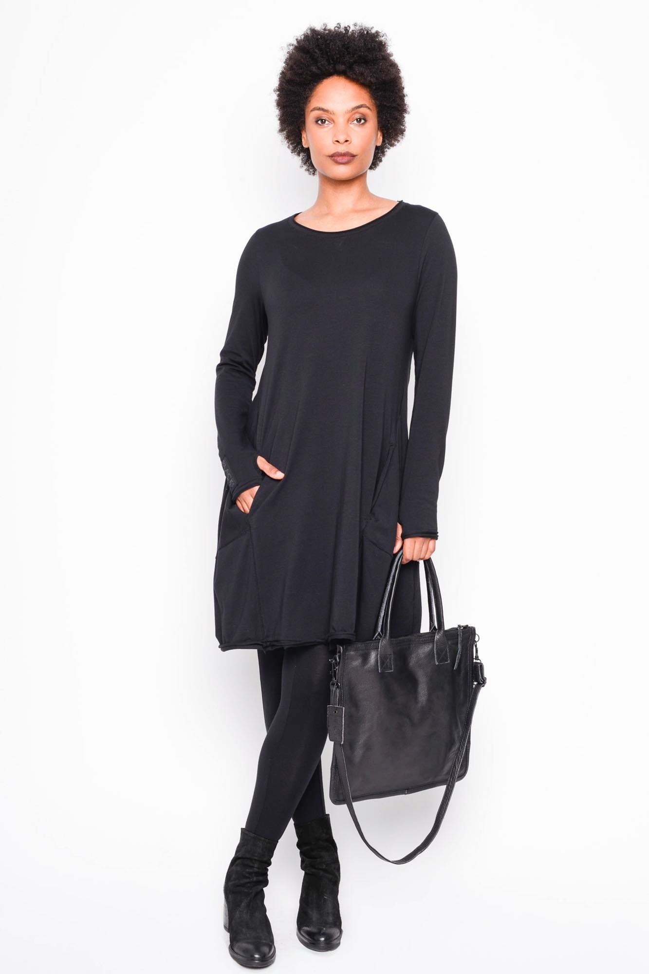 
                  
                    B40.262.40.25 100 BLACK
                  
                