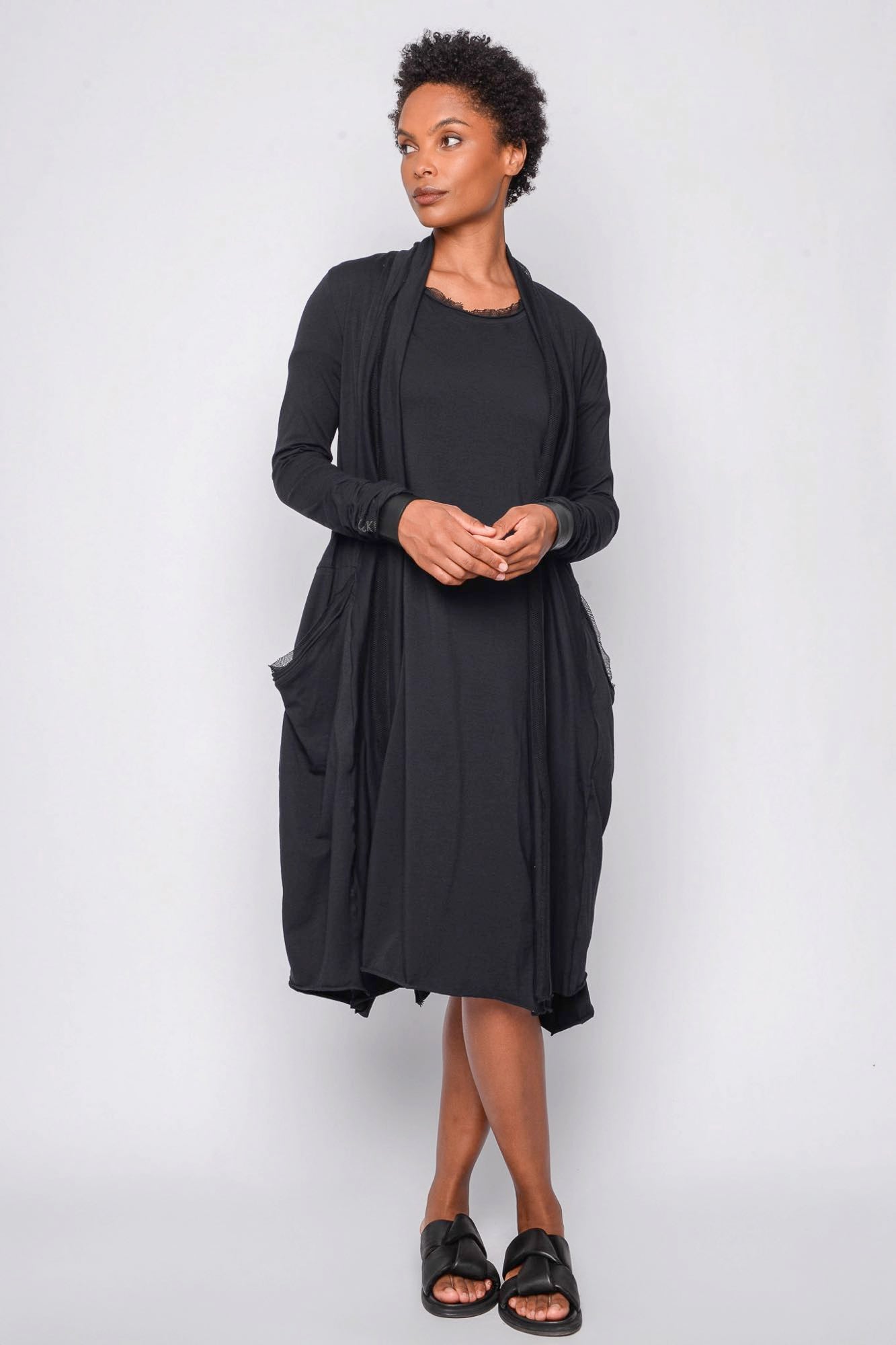 
                  
                    261.02.14 95% CO 5% EA 100 BLACK
                  
                