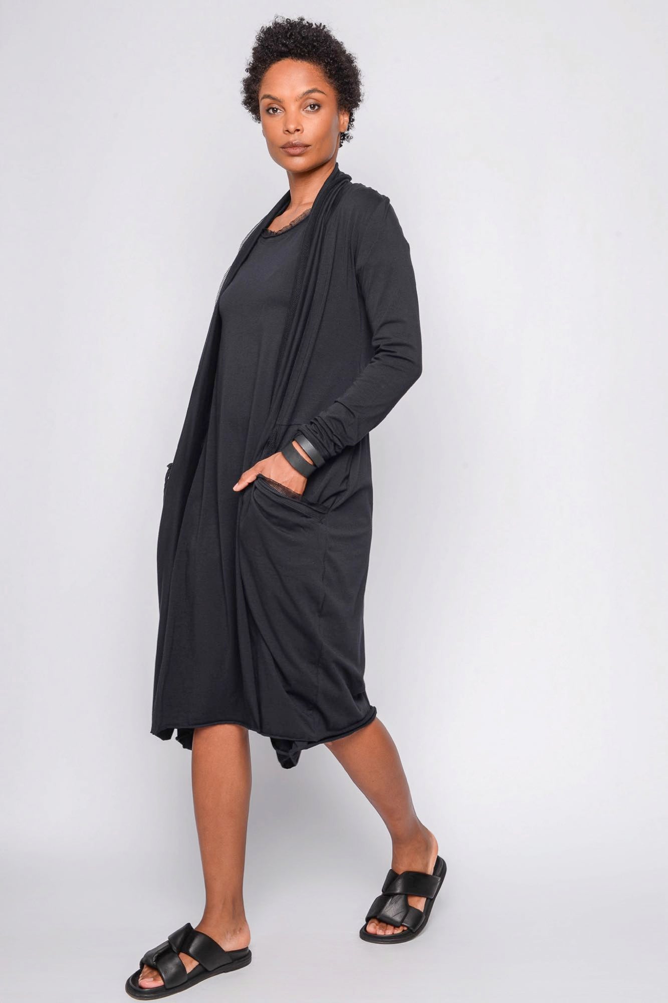 
                  
                    261.02.14 95% CO 5% EA 100 BLACK
                  
                