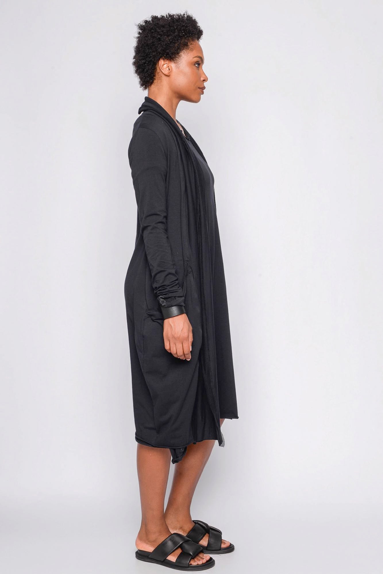 
                  
                    261.02.14 95% CO 5% EA 100 BLACK
                  
                