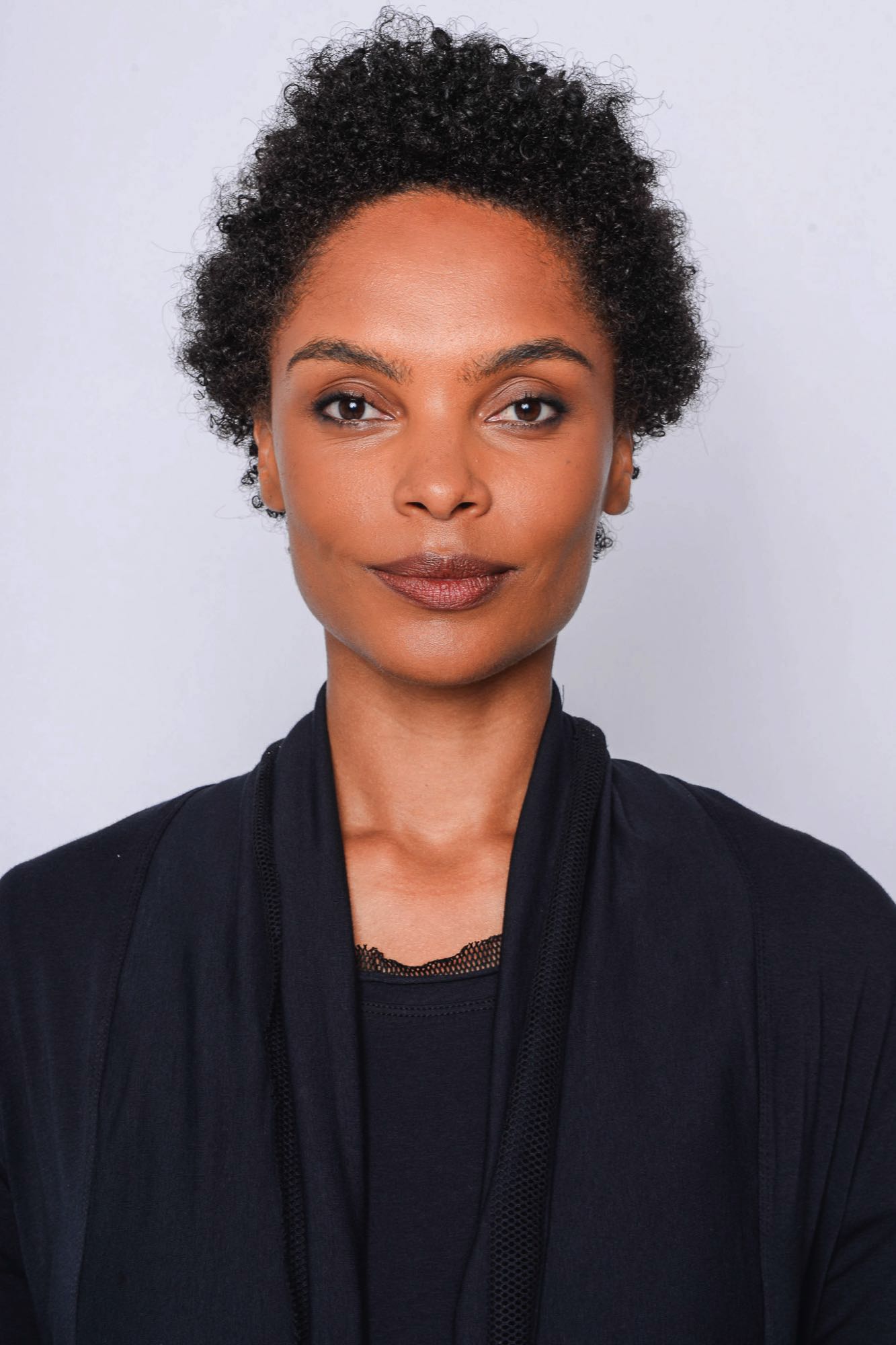 
                  
                    261.02.14 95% CO 5% EA 100 BLACK
                  
                