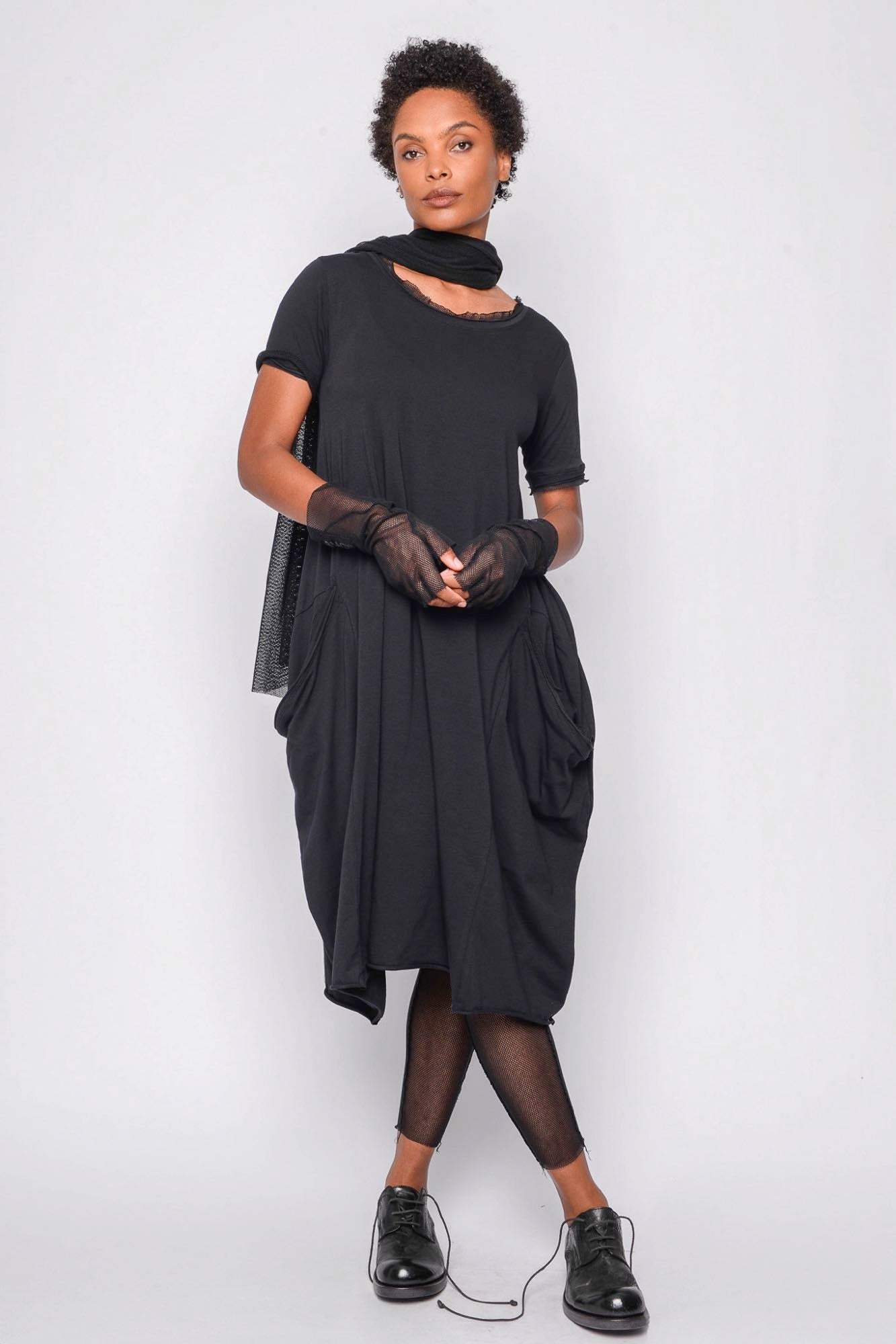 
                  
                    261.02.11 95% CO 5% EA 100 BLACK
                  
                