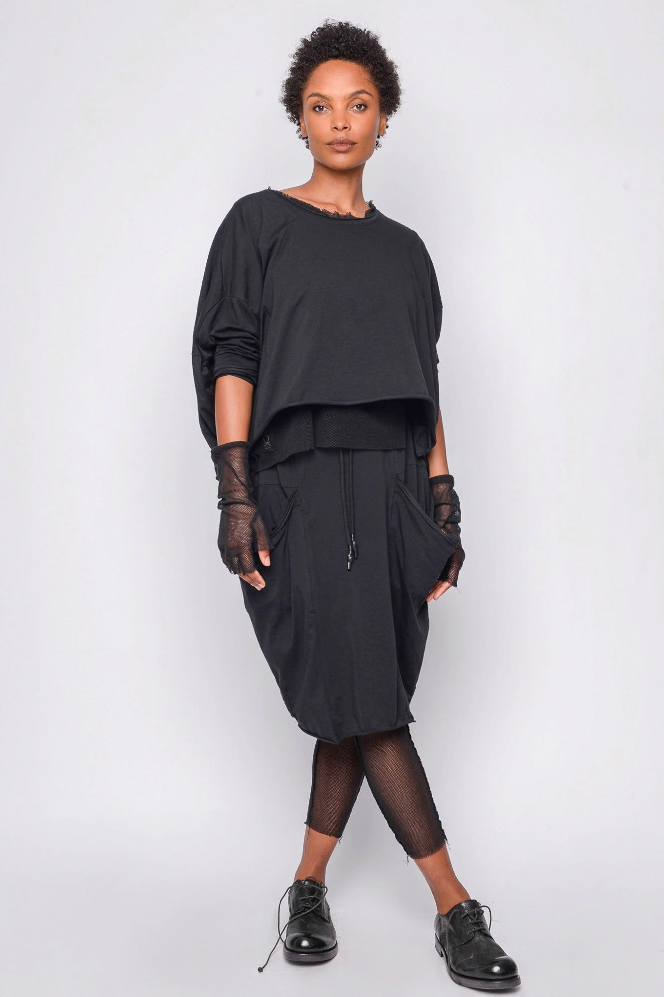 
                  
                    261.02.01 95% CO 5% EA 100 BLACK
                  
                