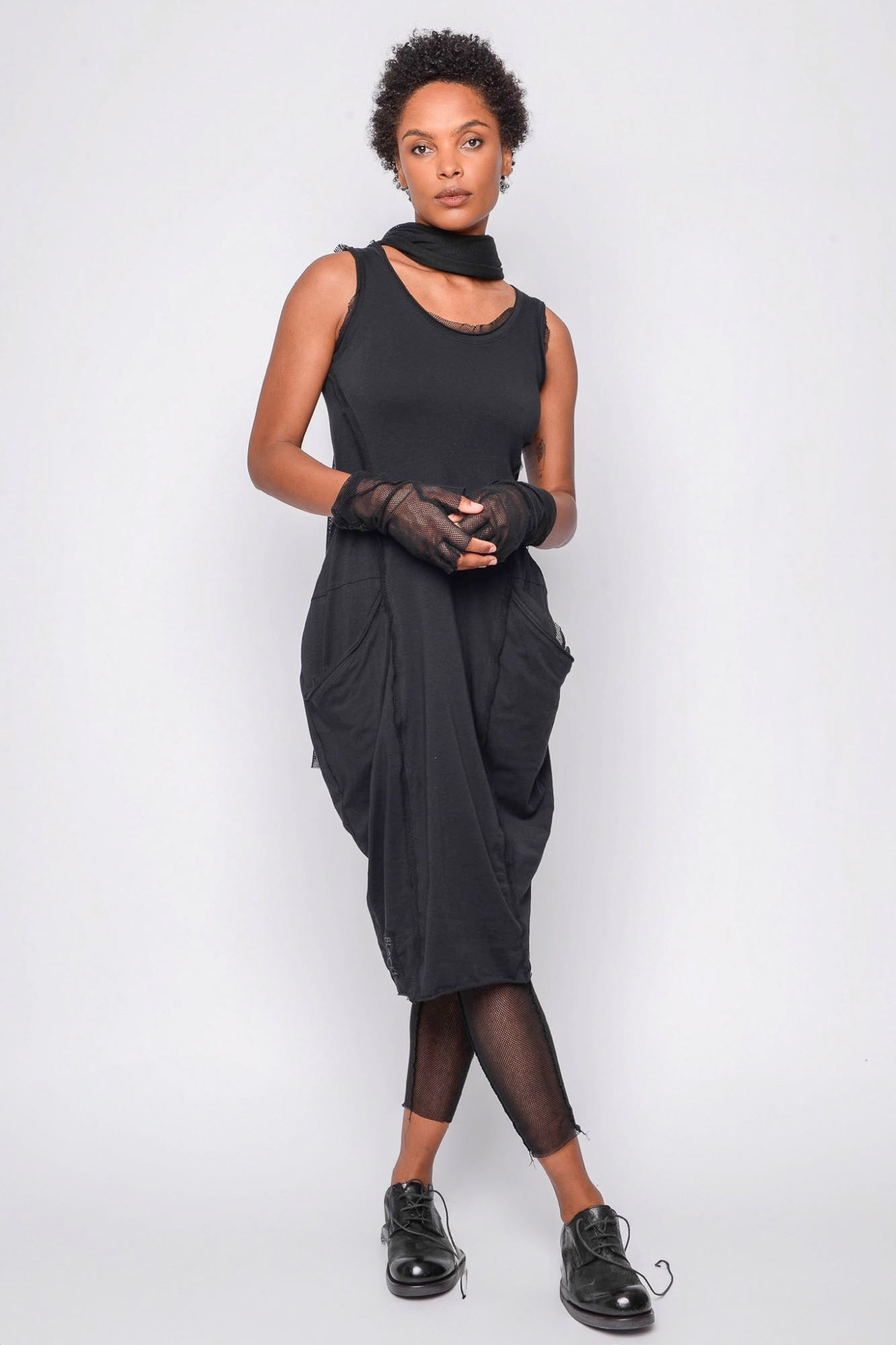 
                  
                    261.02.06 95% CO 5% EA 100 BLACK
                  
                