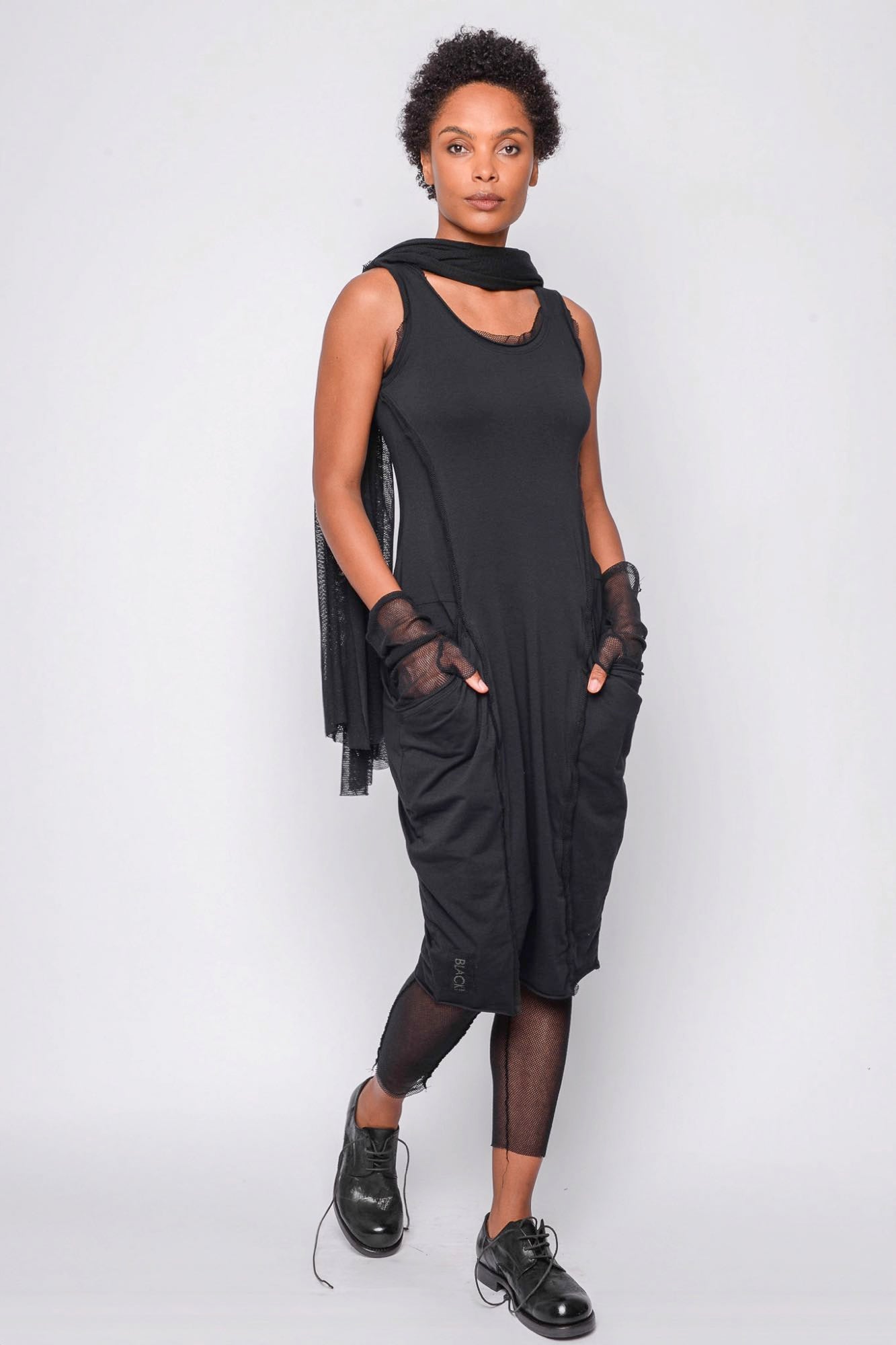 
                  
                    261.02.06 95% CO 5% EA 100 BLACK
                  
                