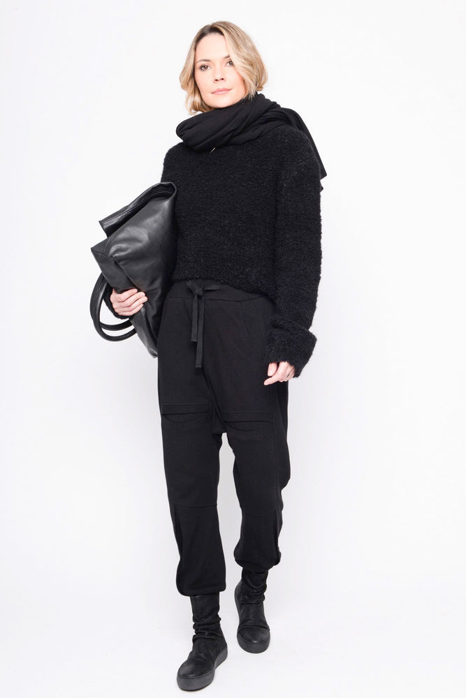 
                  
                    252.15.01 73%WO 15%PA 12%WP 100 BLACK
                  
                