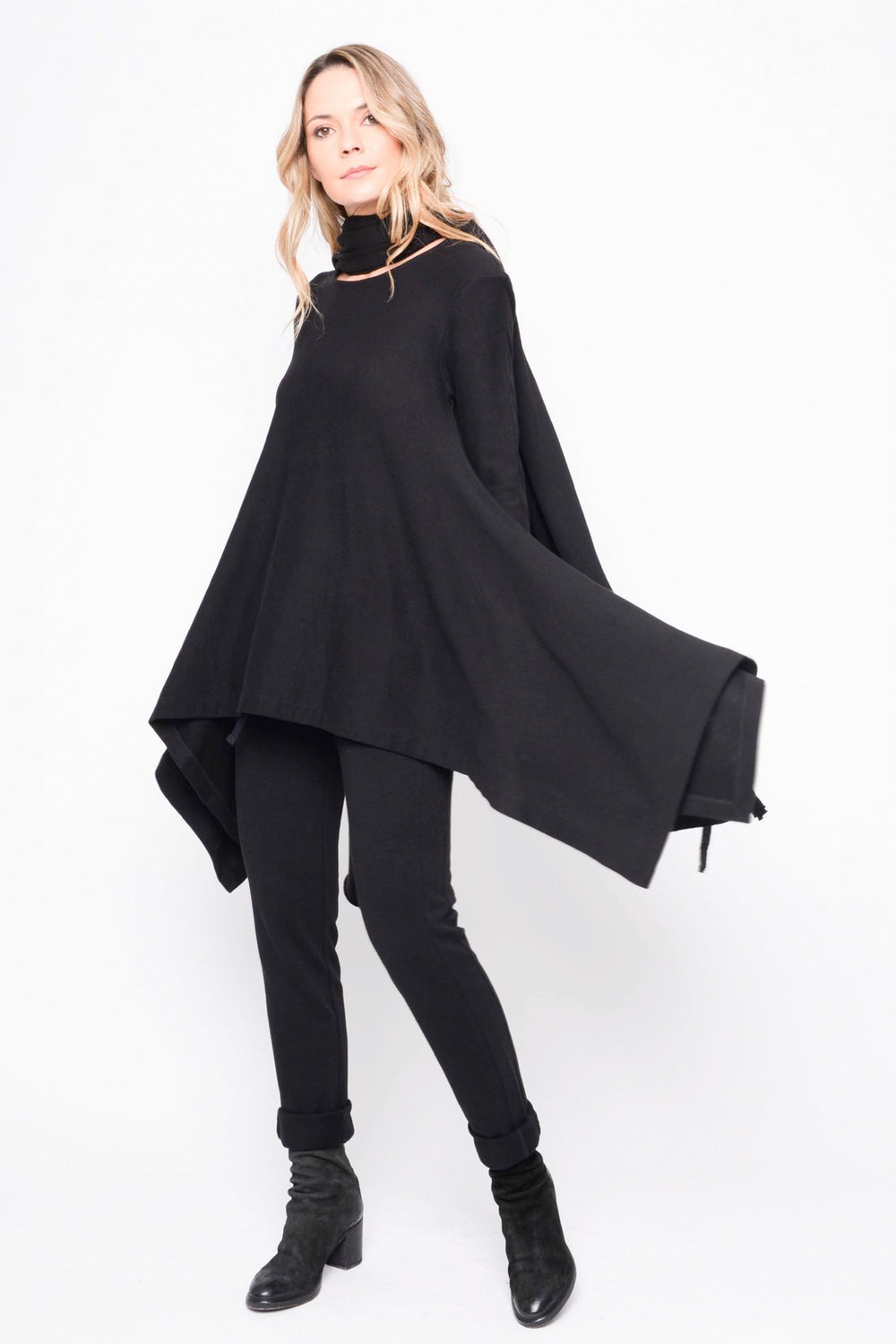 252.14.05 100% SOFT COTTON 100 BLACK