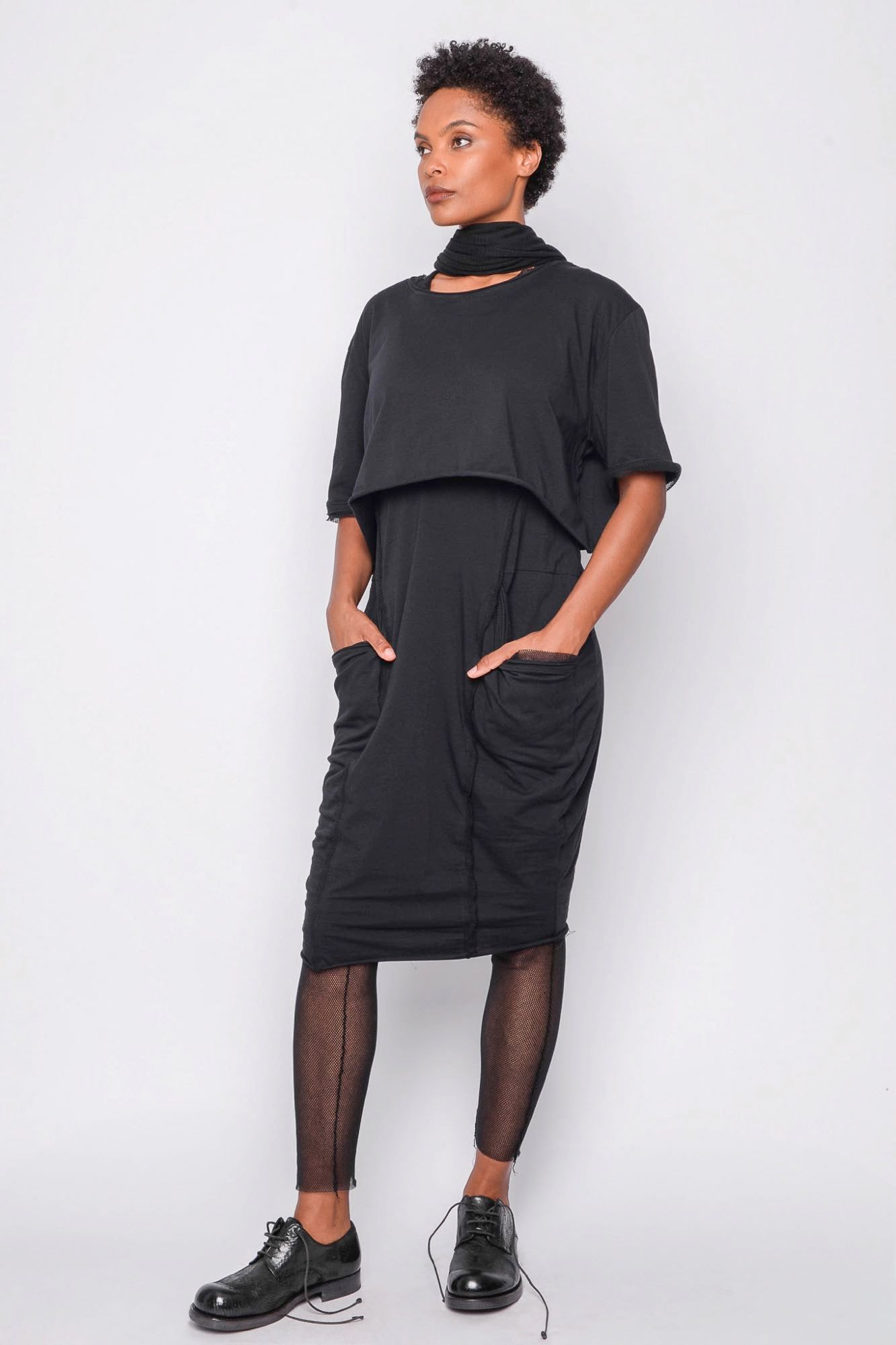 
                  
                    261.02.08 95% CO 5% EA 100 BLACK
                  
                