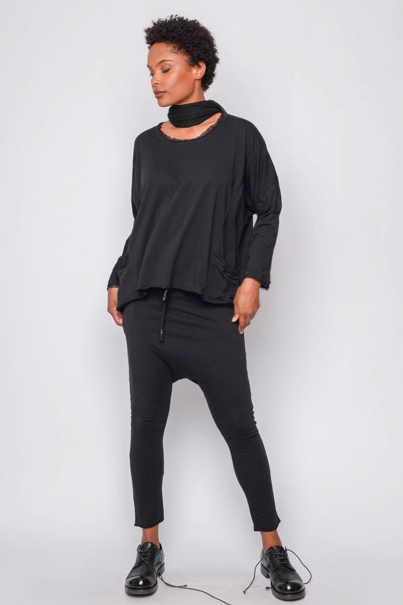 
                  
                    261.02.09 95% CO 5% EA 100 BLACK
                  
                