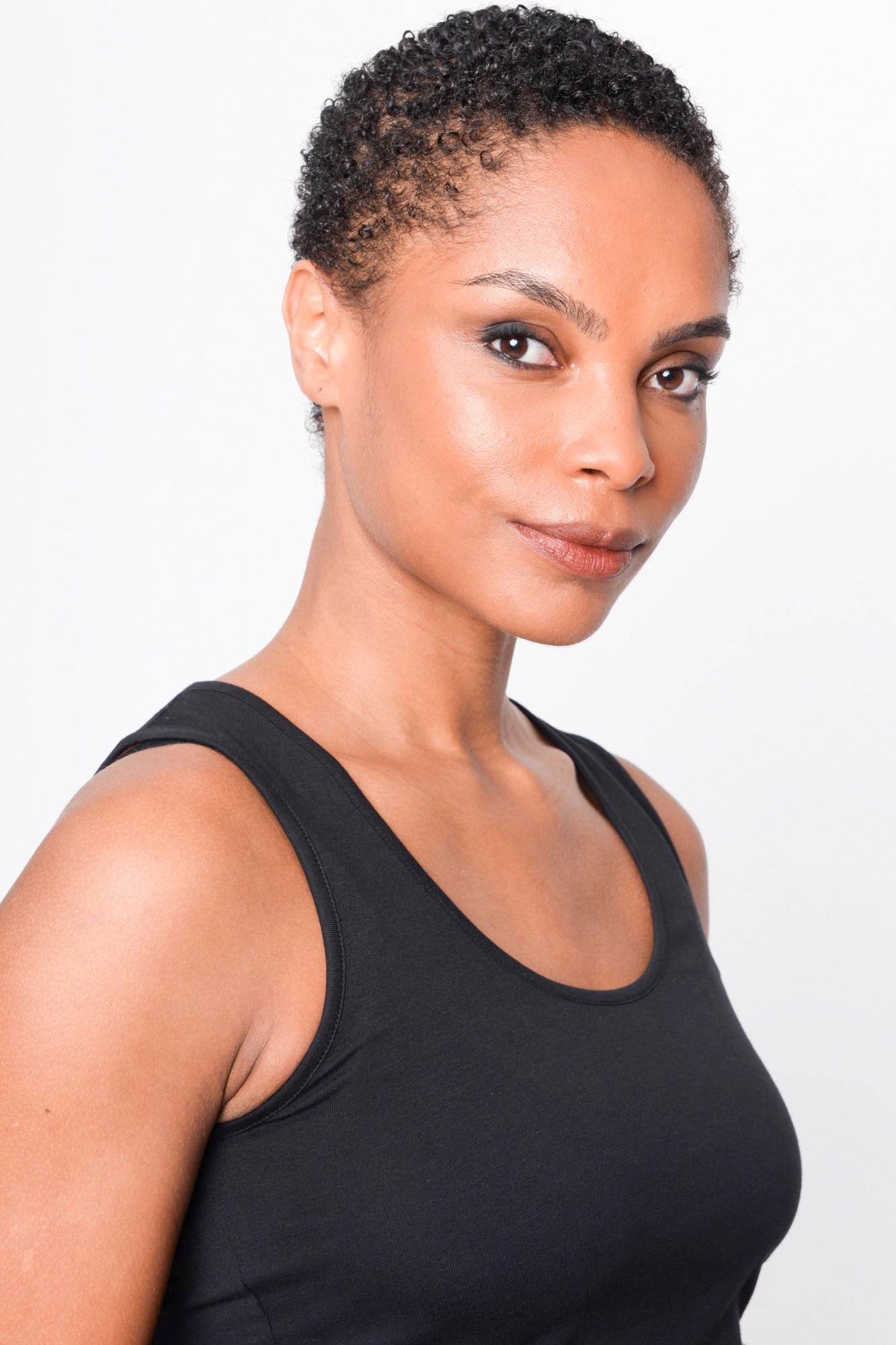 
                  
                    B33.252.01.02 WEB 94%CO 6%EA 100 BLACK
                  
                