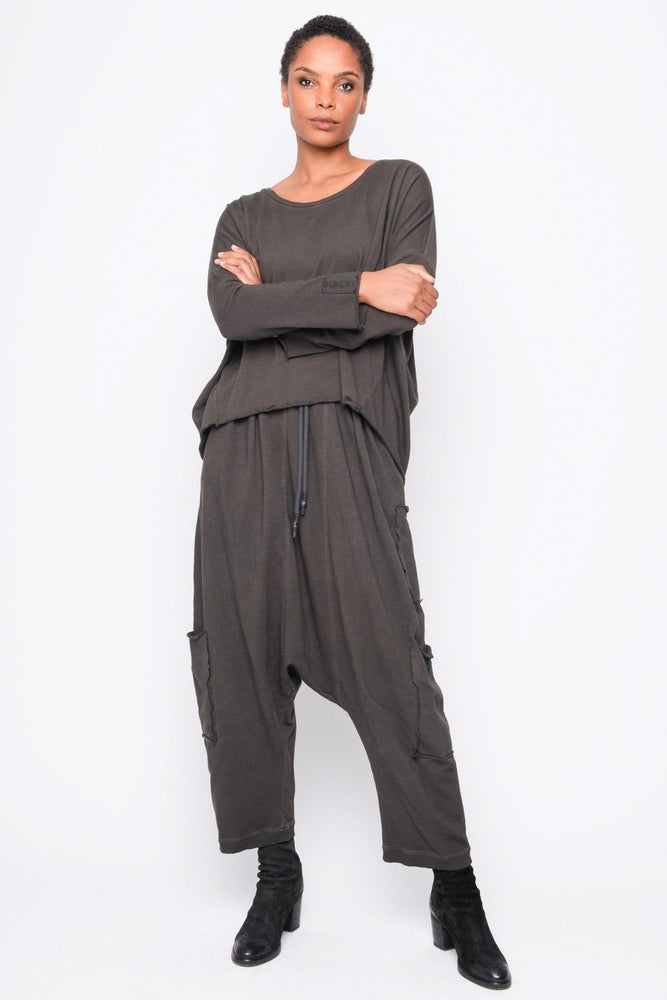 
                  
                    252.04.04 100% CO DARK WASH GRAPHITE
                  
                