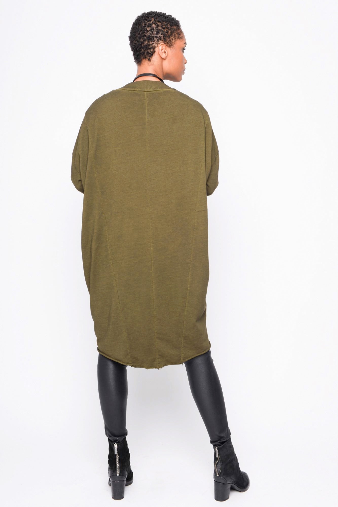 
                  
                    252.04.01 100% CO DARK WASH FORREST
                  
                