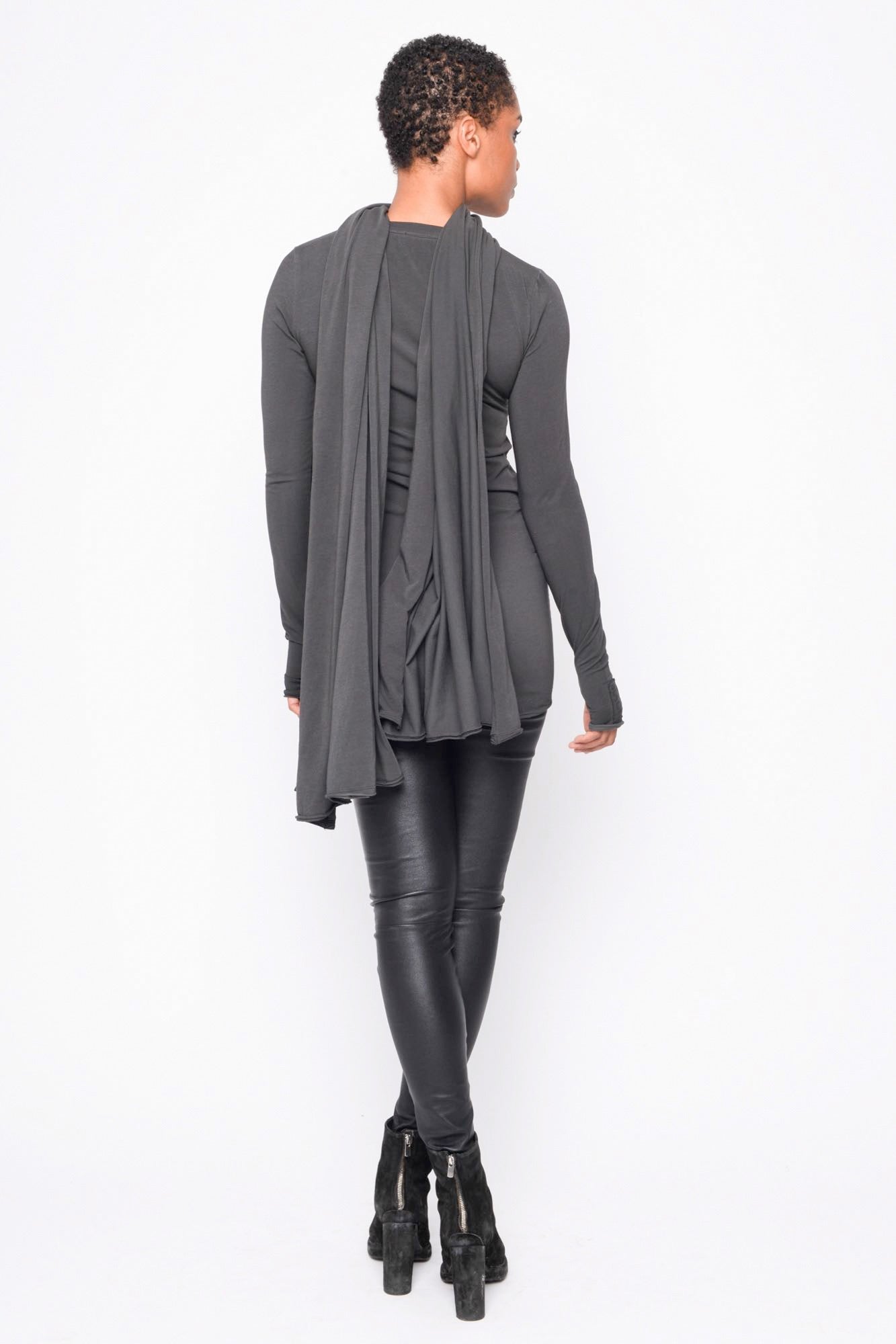 
                  
                    252.05.05 95% CO 5% EA 199 GRAPHITE
                  
                