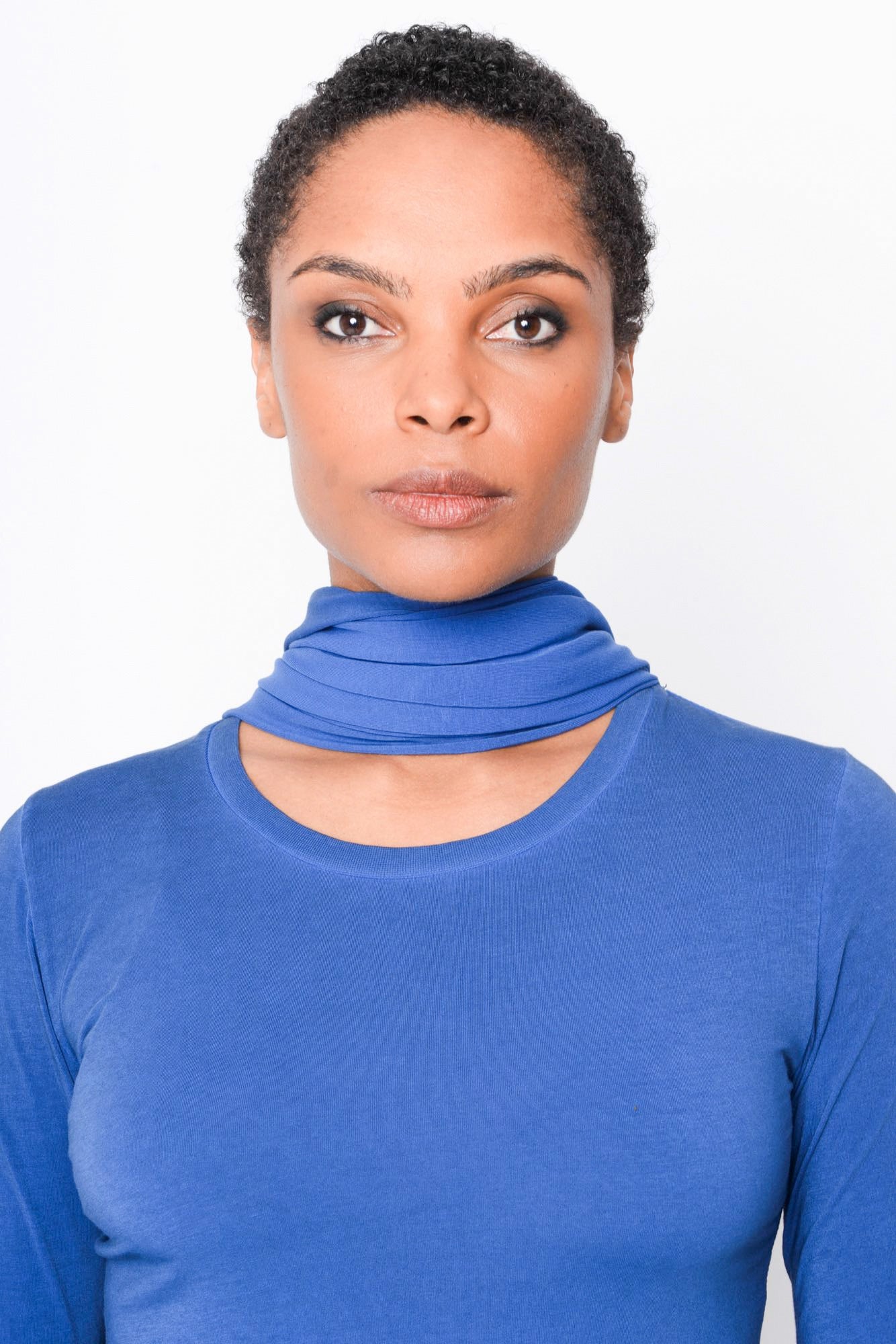 
                  
                    252.05.05 95% CO 5% EA 953 NIGHTBLUE
                  
                