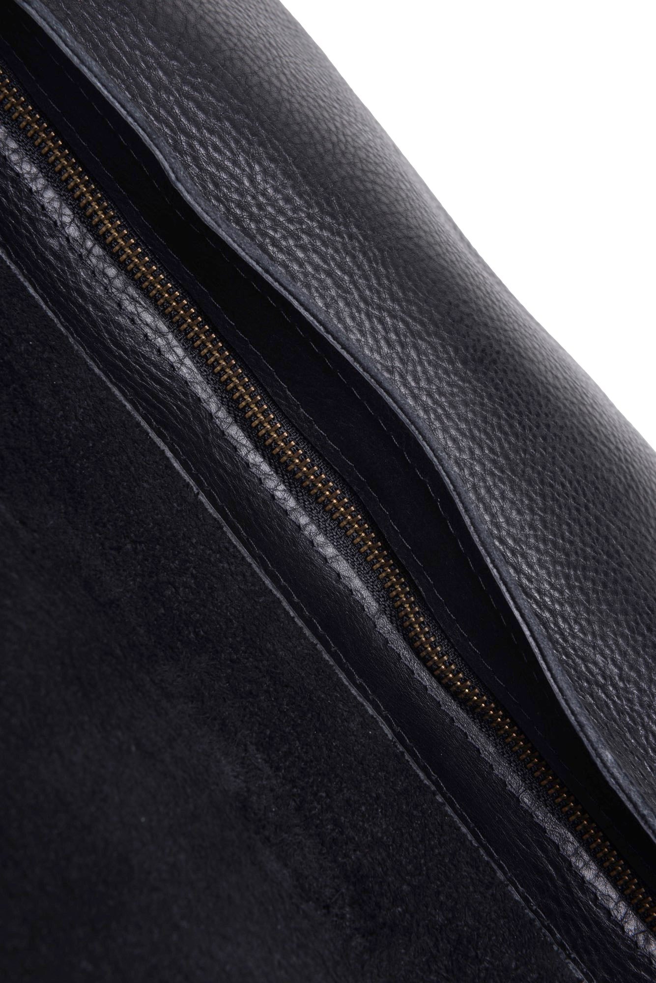 
                  
                    PHILOMIJN 01-010-0-250 LEATHER BLACK
                  
                