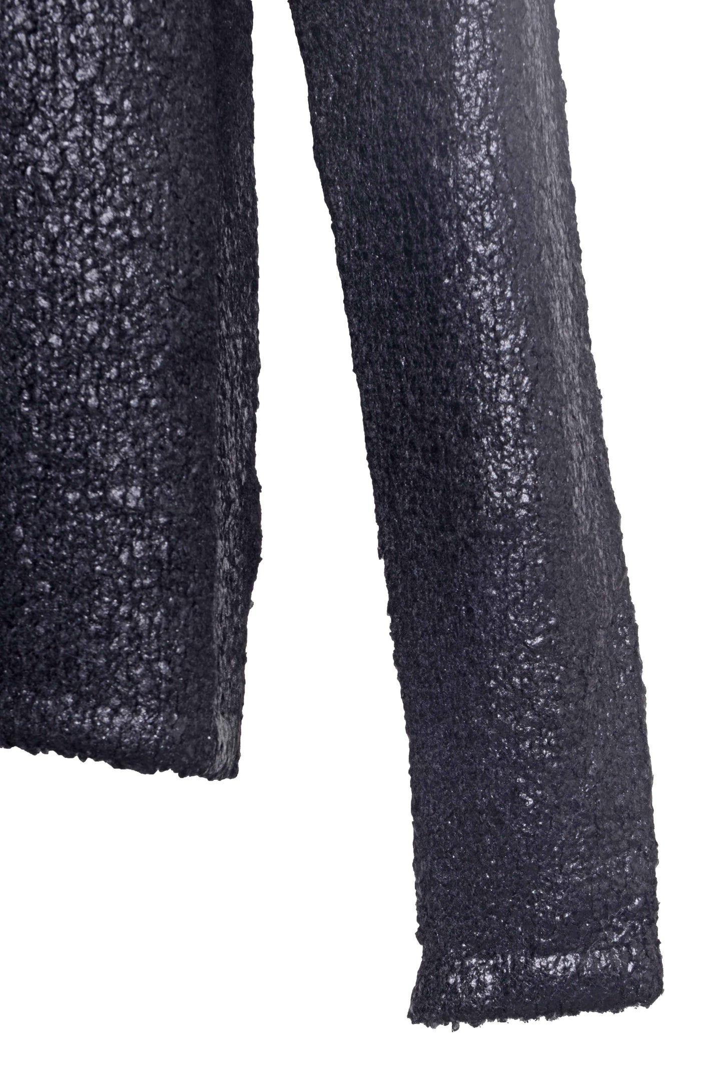 
                  
                    LA HAINE  3KL M1297 SWEATER 62%PC 18%PL 8%WO 8%VI 4%WP BLACK COATED
                  
                