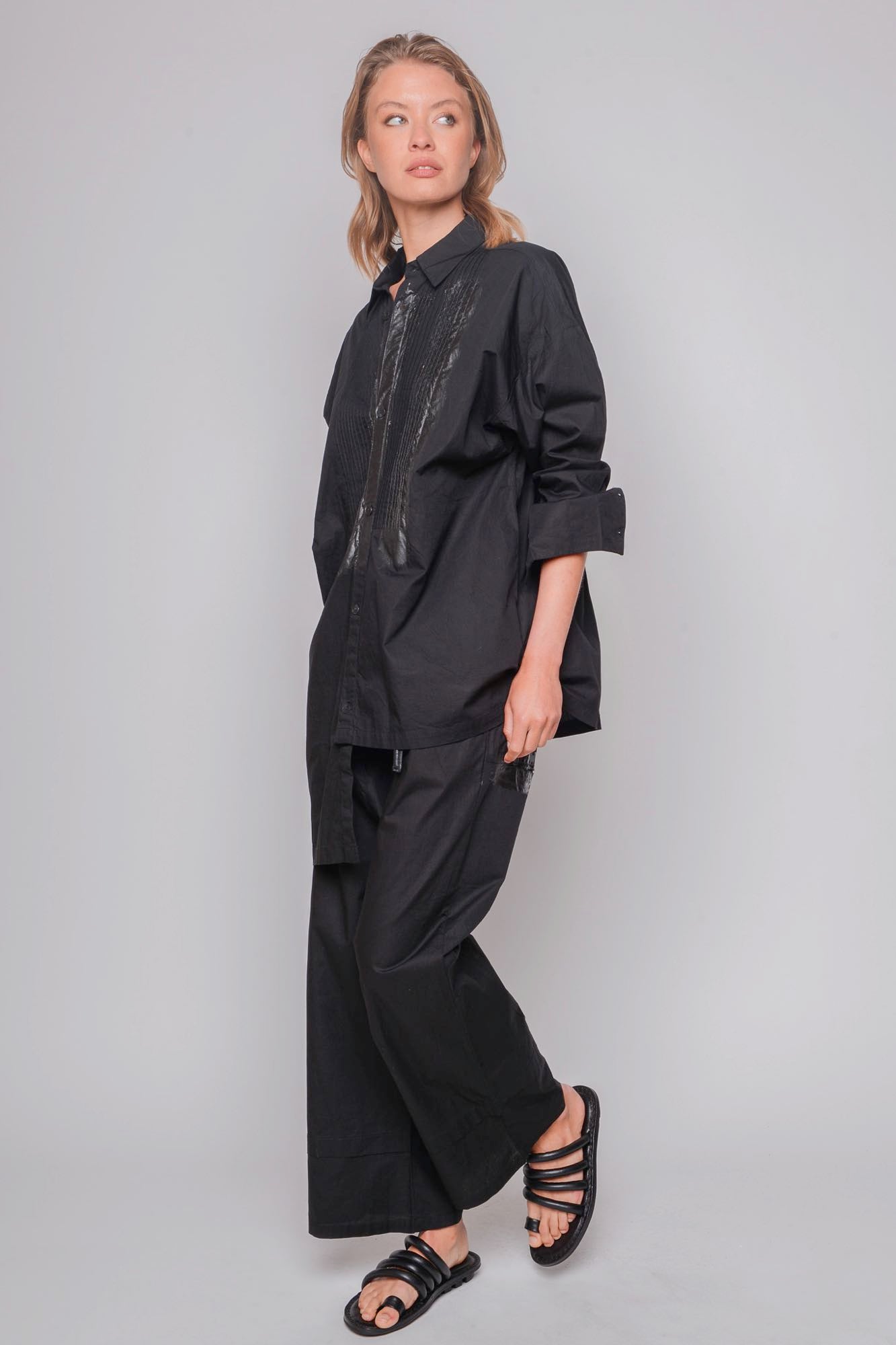 
                  
                    ID.04.04.02 100% CO 1001 BLACK & PAINT
                  
                