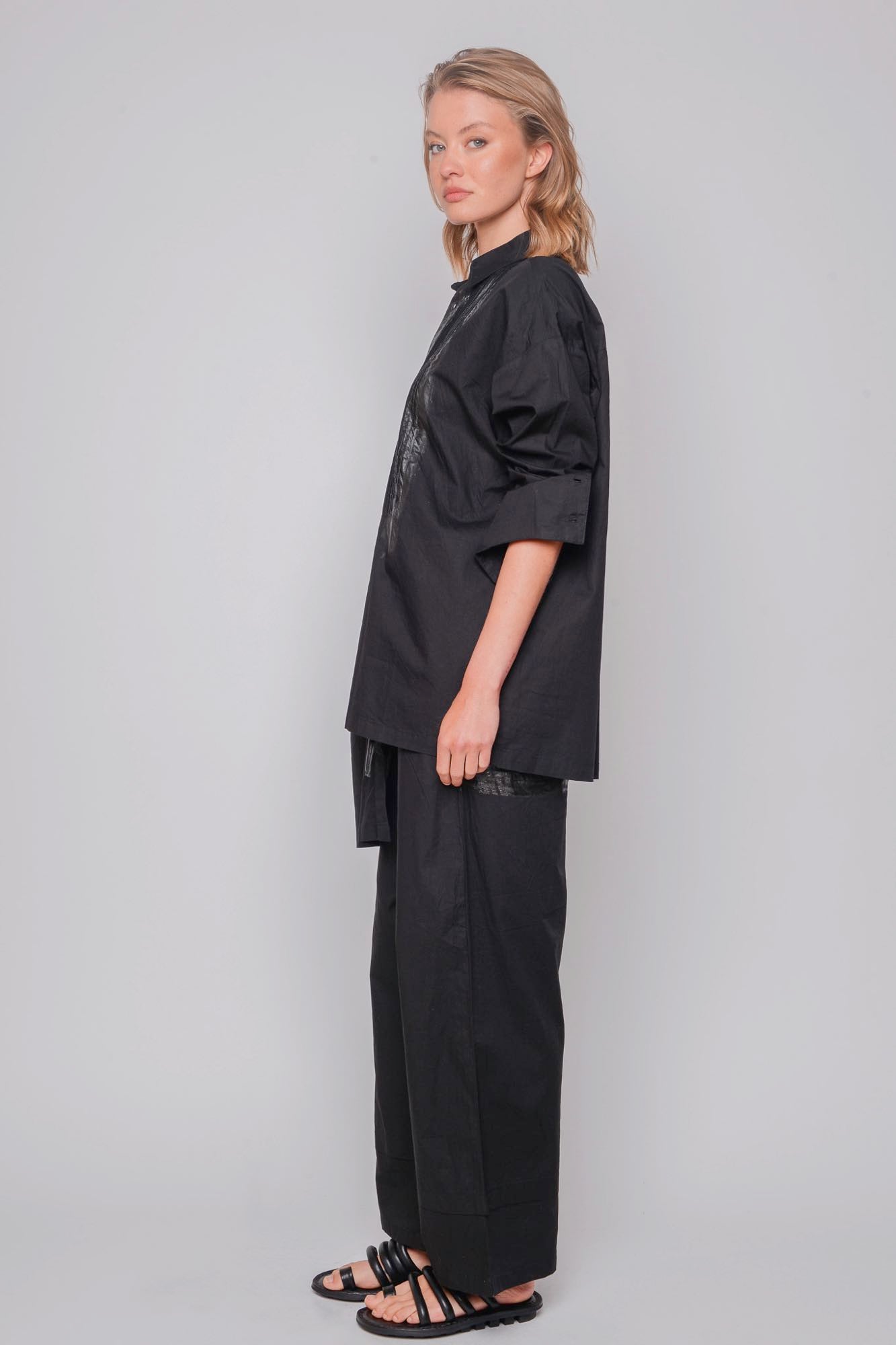 
                  
                    ID.04.04.03 100% CO 1001 BLACK & PAINT
                  
                