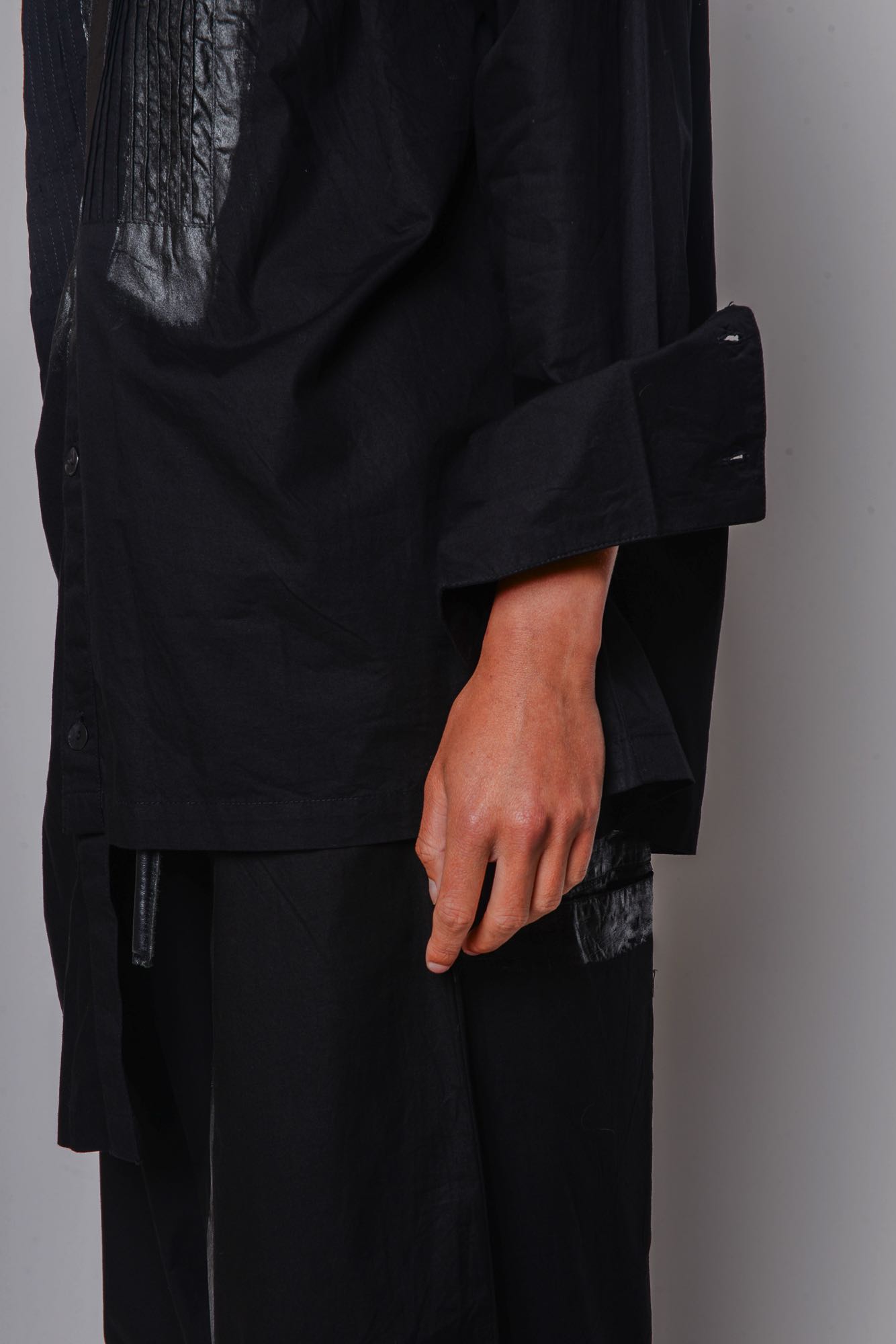 
                  
                    ID.04.04.02 100% CO 1001 BLACK & PAINT
                  
                