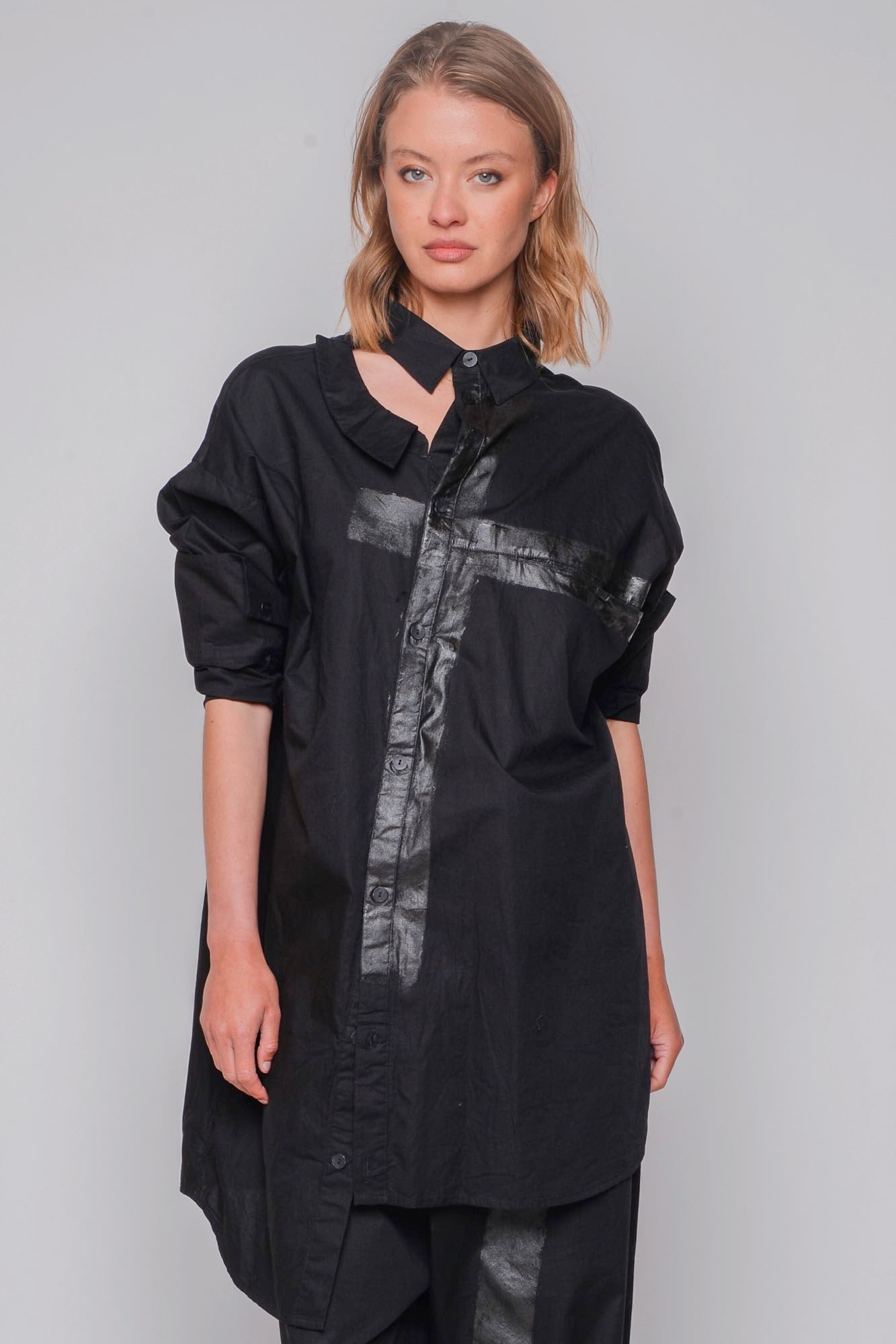 
                  
                    ID.04.04.01 100% CO 1001 BLACK & PAINT
                  
                
