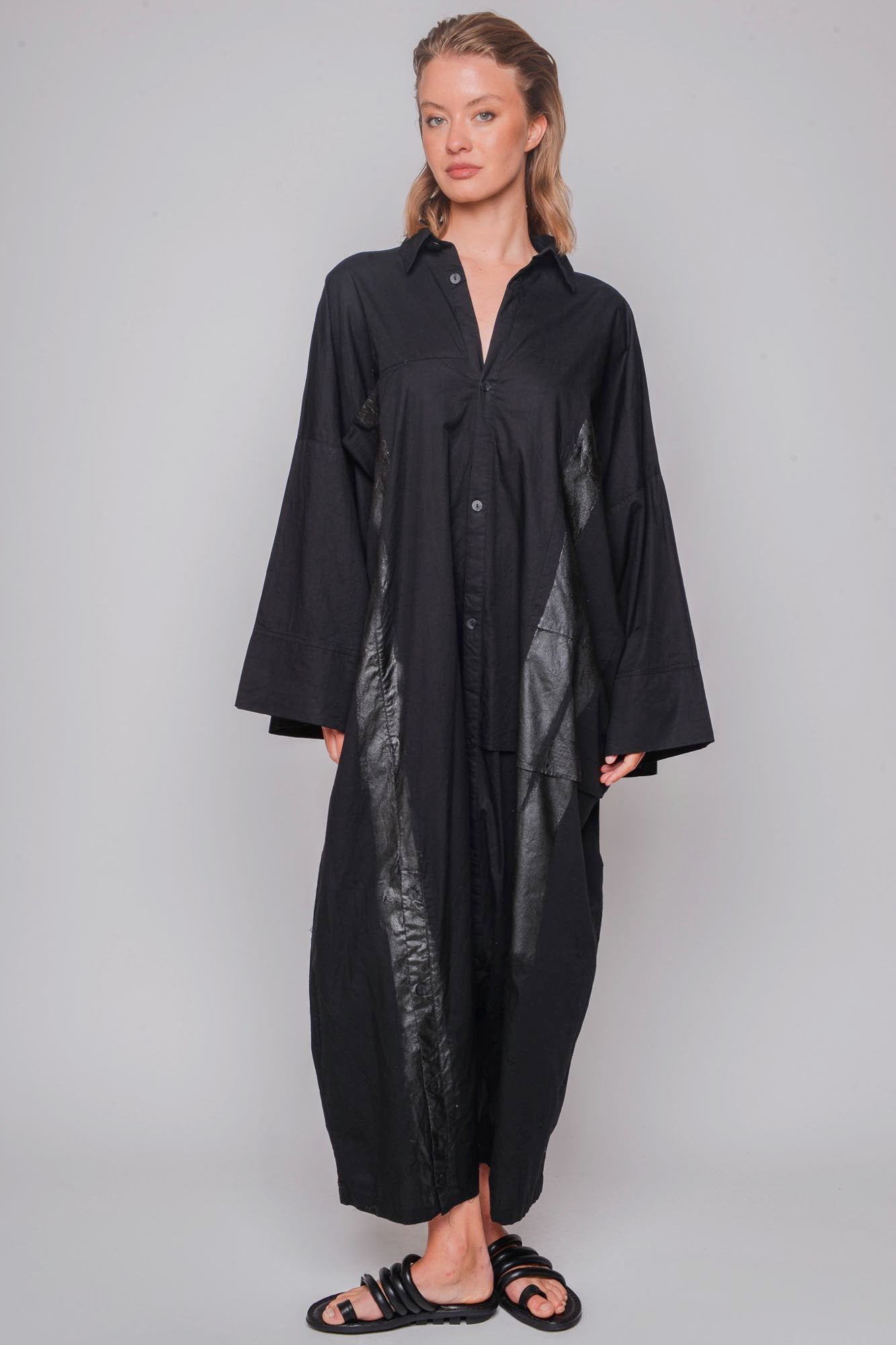 
                  
                    ID.04.04.04 100% CO 1001 BLACK & PAINT
                  
                