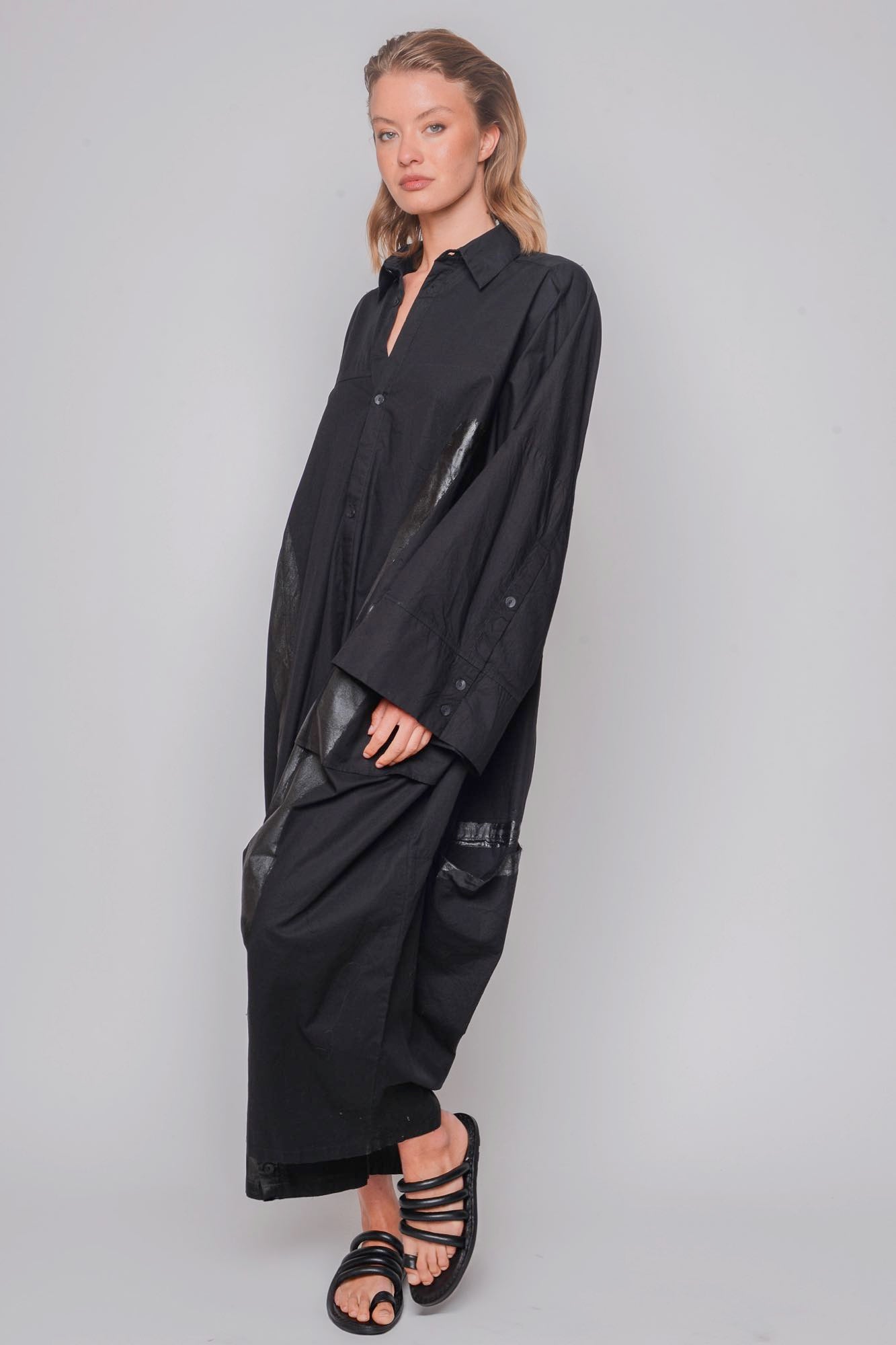 
                  
                    ID.04.04.04 100% CO 1001 BLACK & PAINT
                  
                