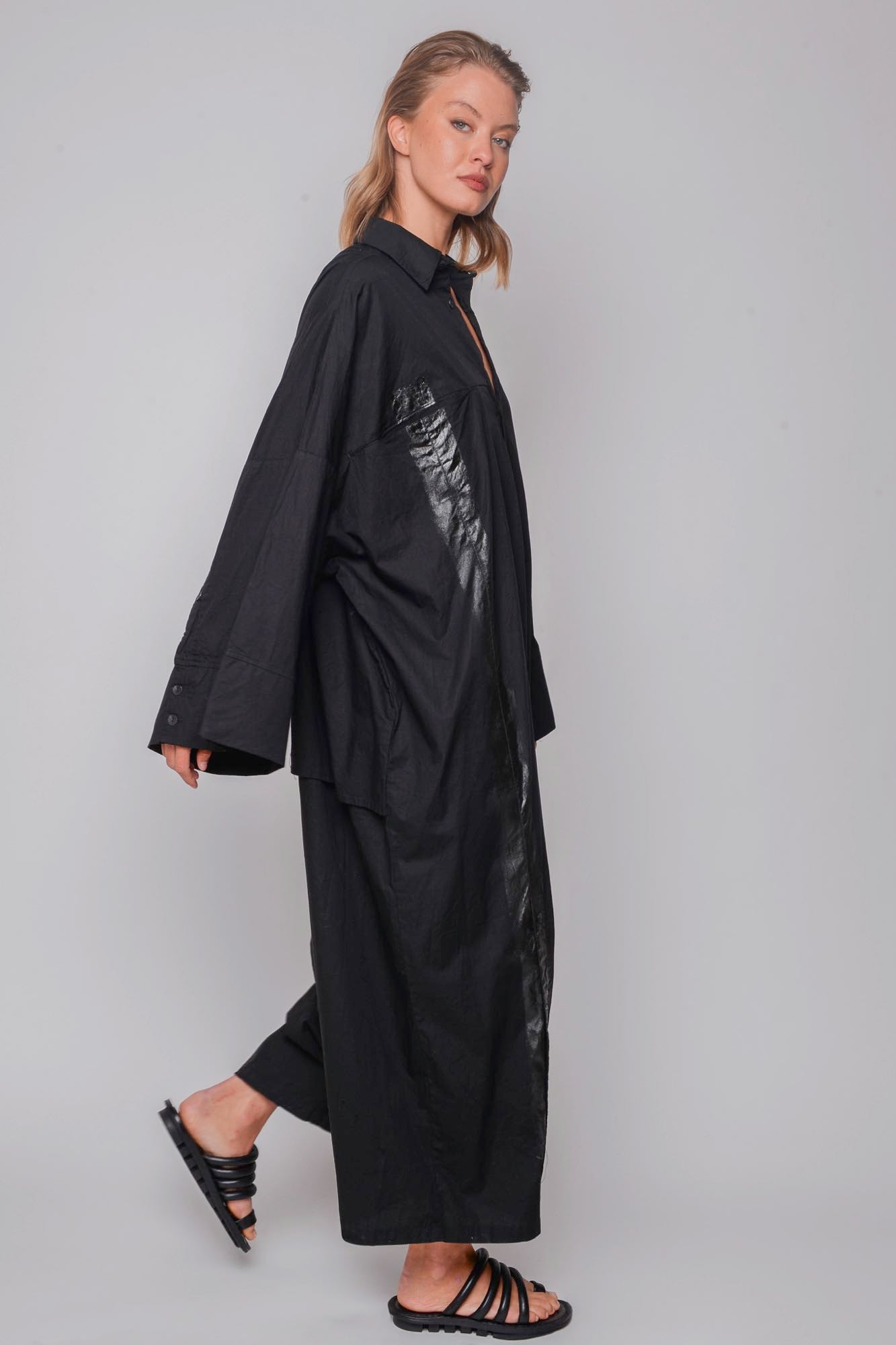 
                  
                    ID.04.04.04 100% CO 1001 BLACK & PAINT
                  
                