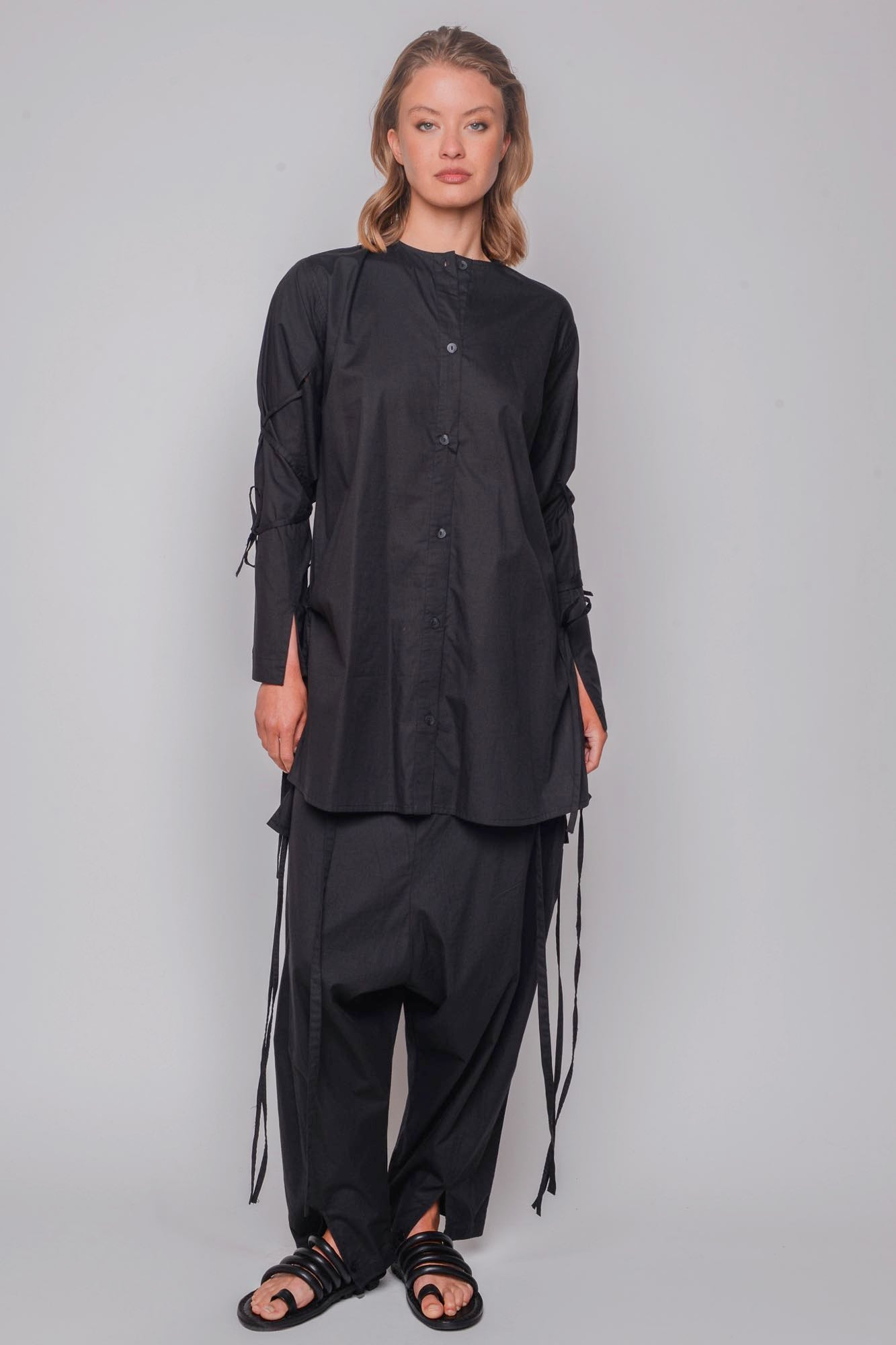 
                  
                    ID.03.05.02 95% CO /5% EA 100 BLACK
                  
                