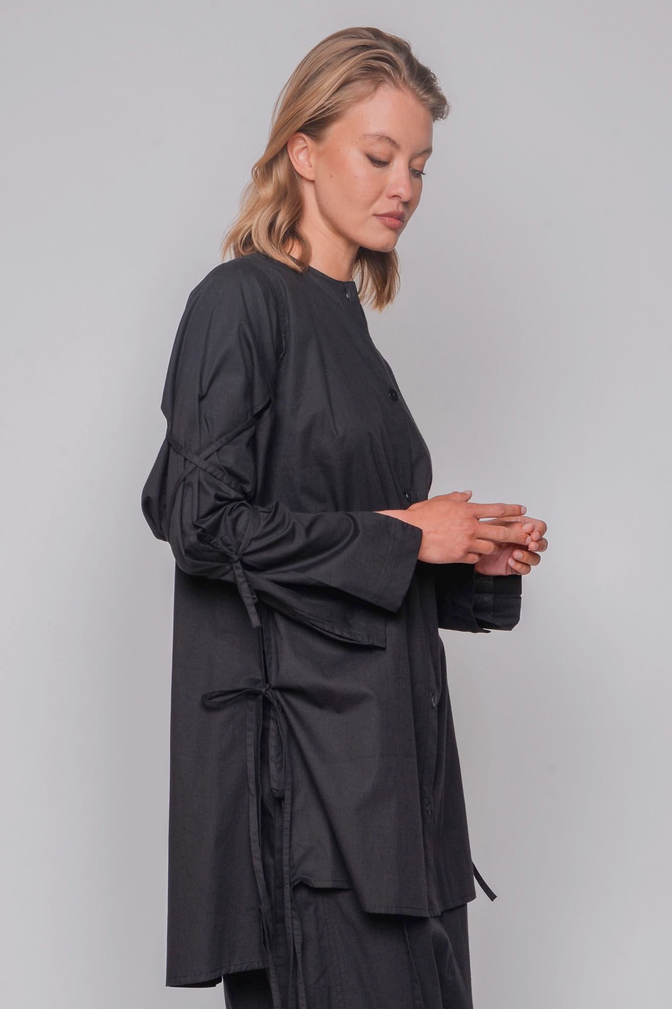 
                  
                    ID.03.05.02 95% CO /5% EA 100 BLACK
                  
                