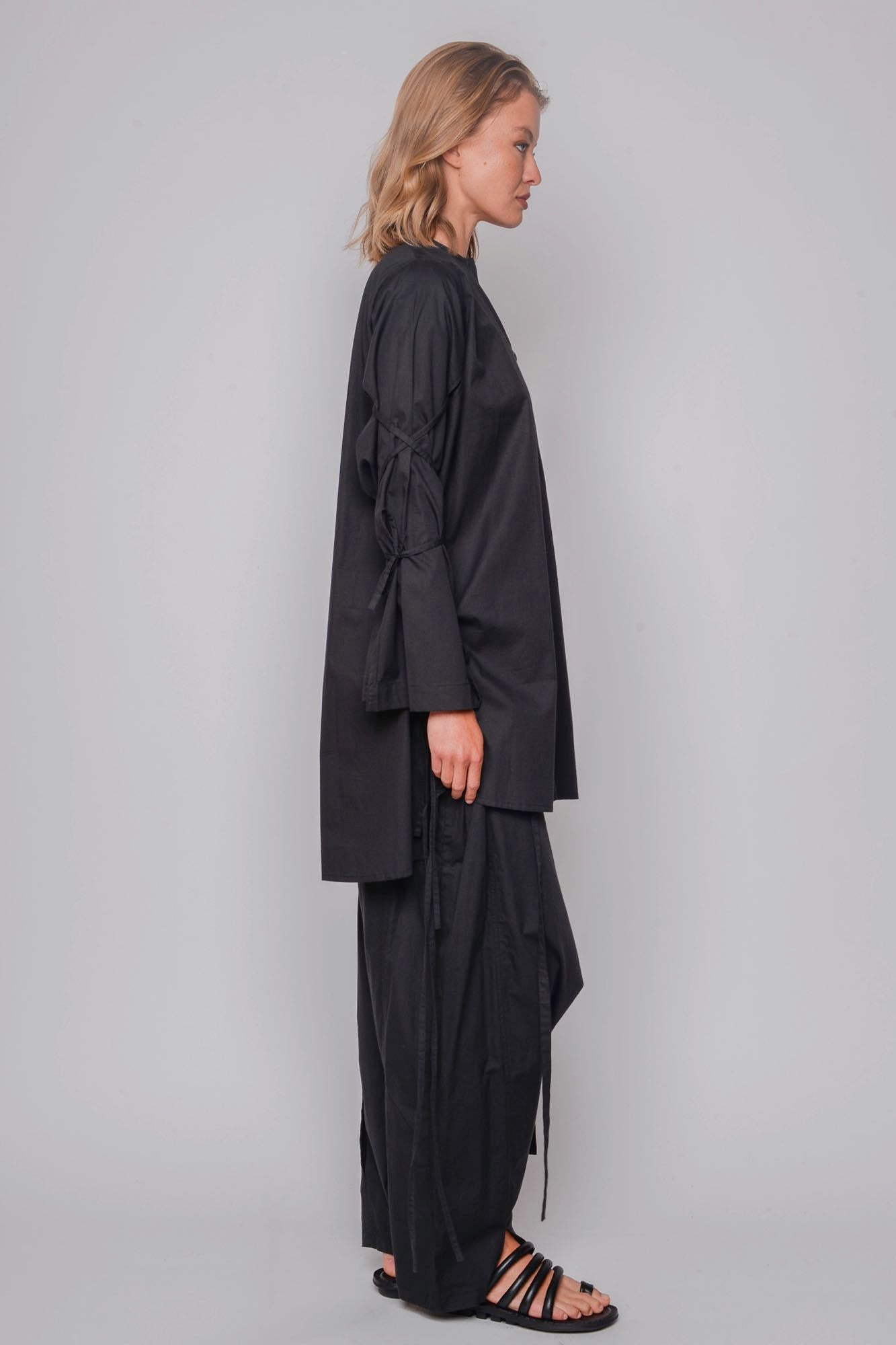 
                  
                    ID.03.05.03 95% CO /5% EA 100 BLACK
                  
                